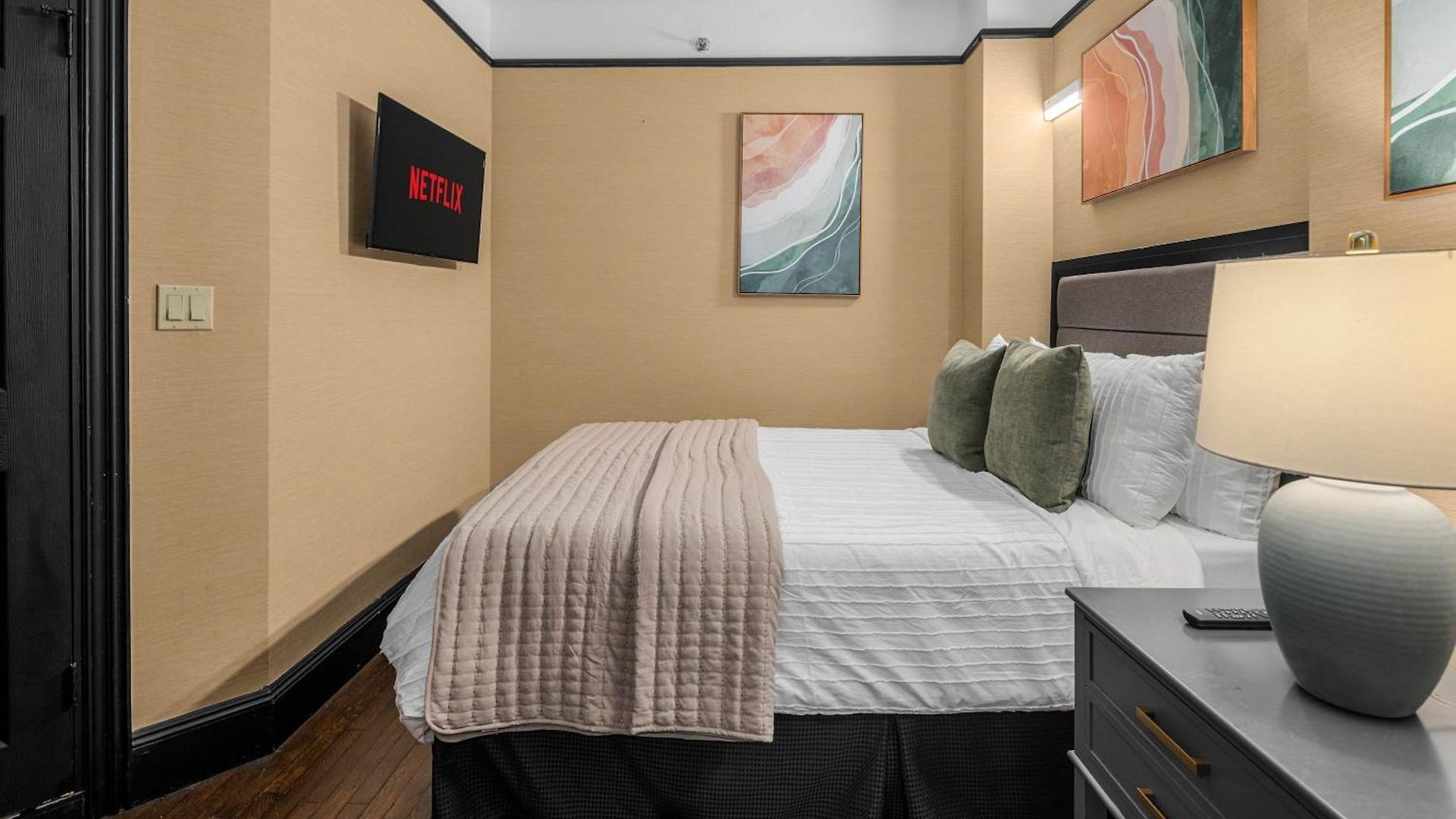 Inn Beautiful Near Times Square With Gym & Patio New York