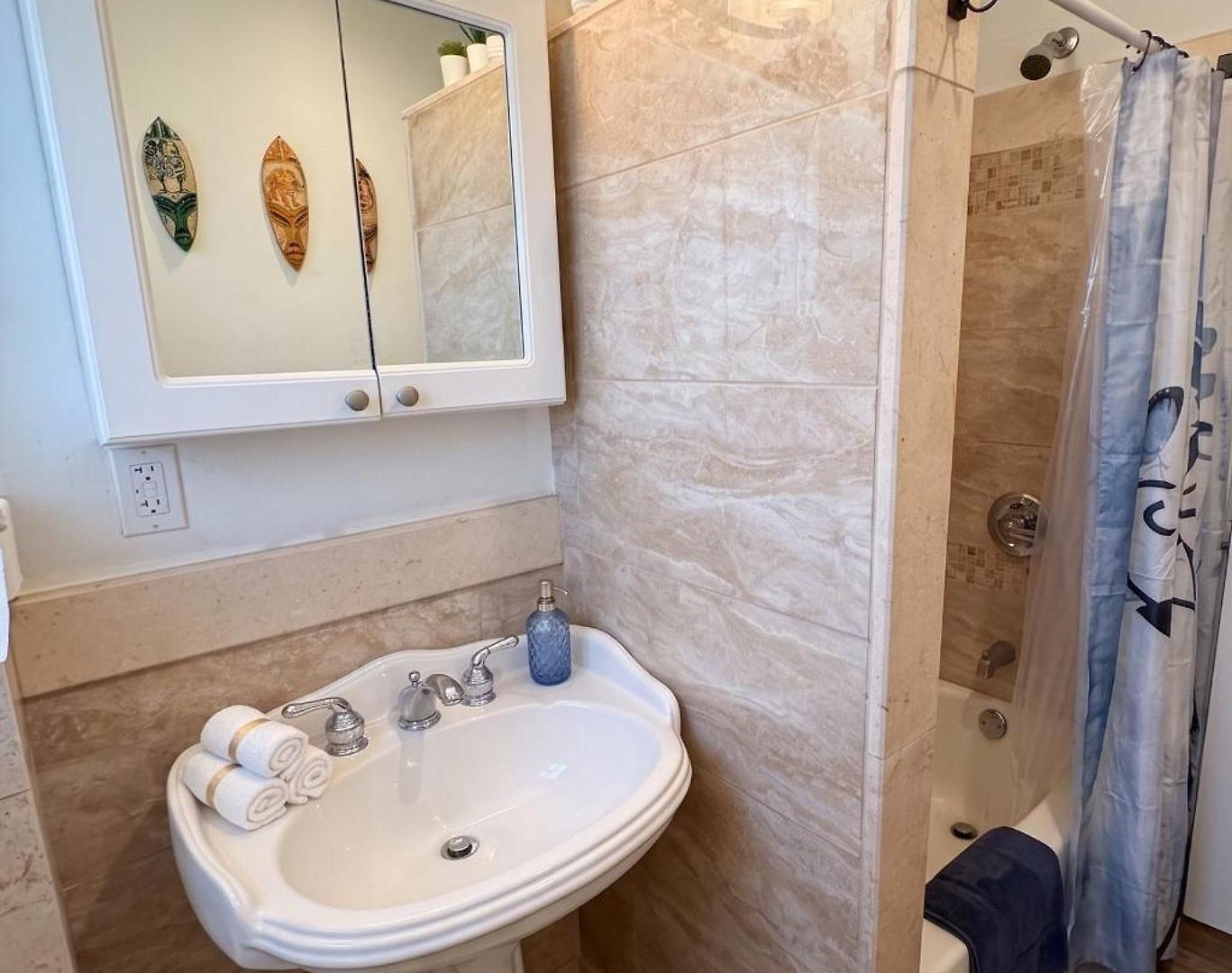 Apartment Next To Manhattan 2 Bedrooms - Subway 20 Steps, Manhattan 1 Stop New York