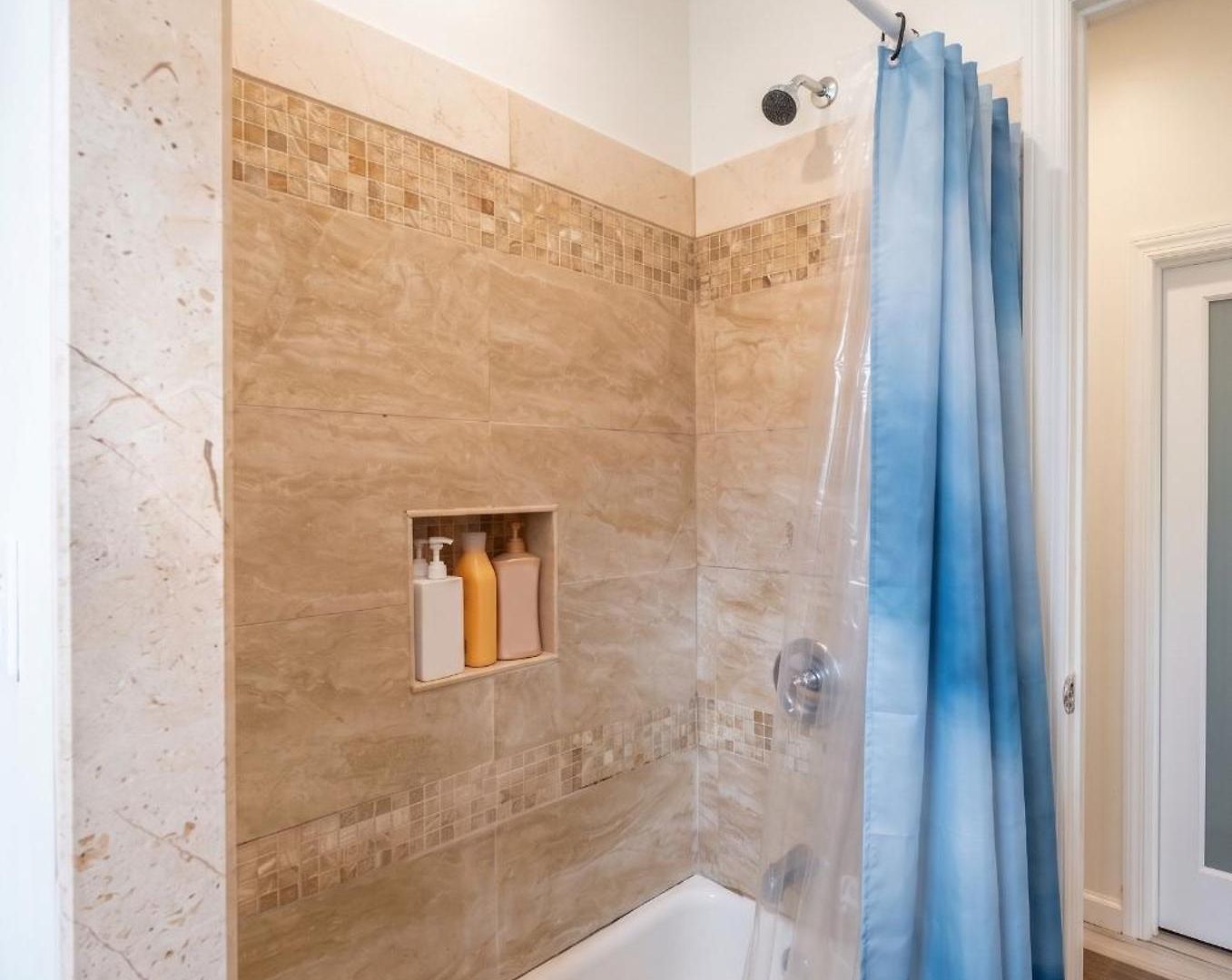 Apartment Next To Manhattan 2 Bedrooms - Subway 20 Steps, Manhattan 1 Stop
