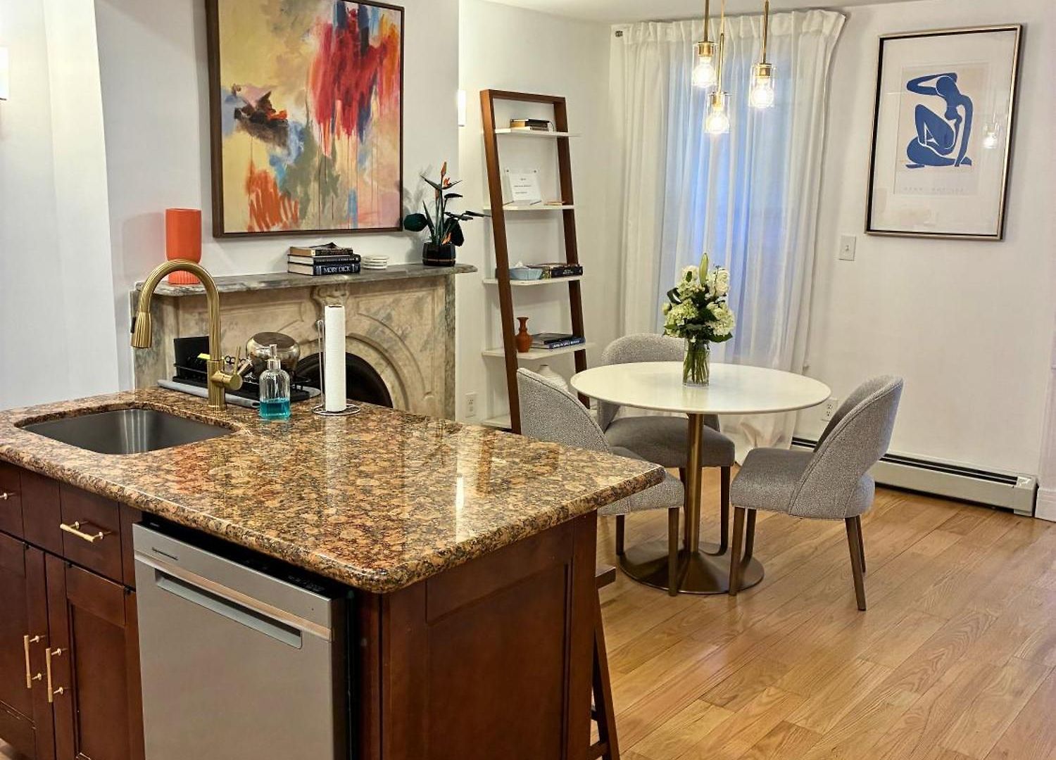 Brooklyn - Bed-stuy - Spacious Private 2br New York