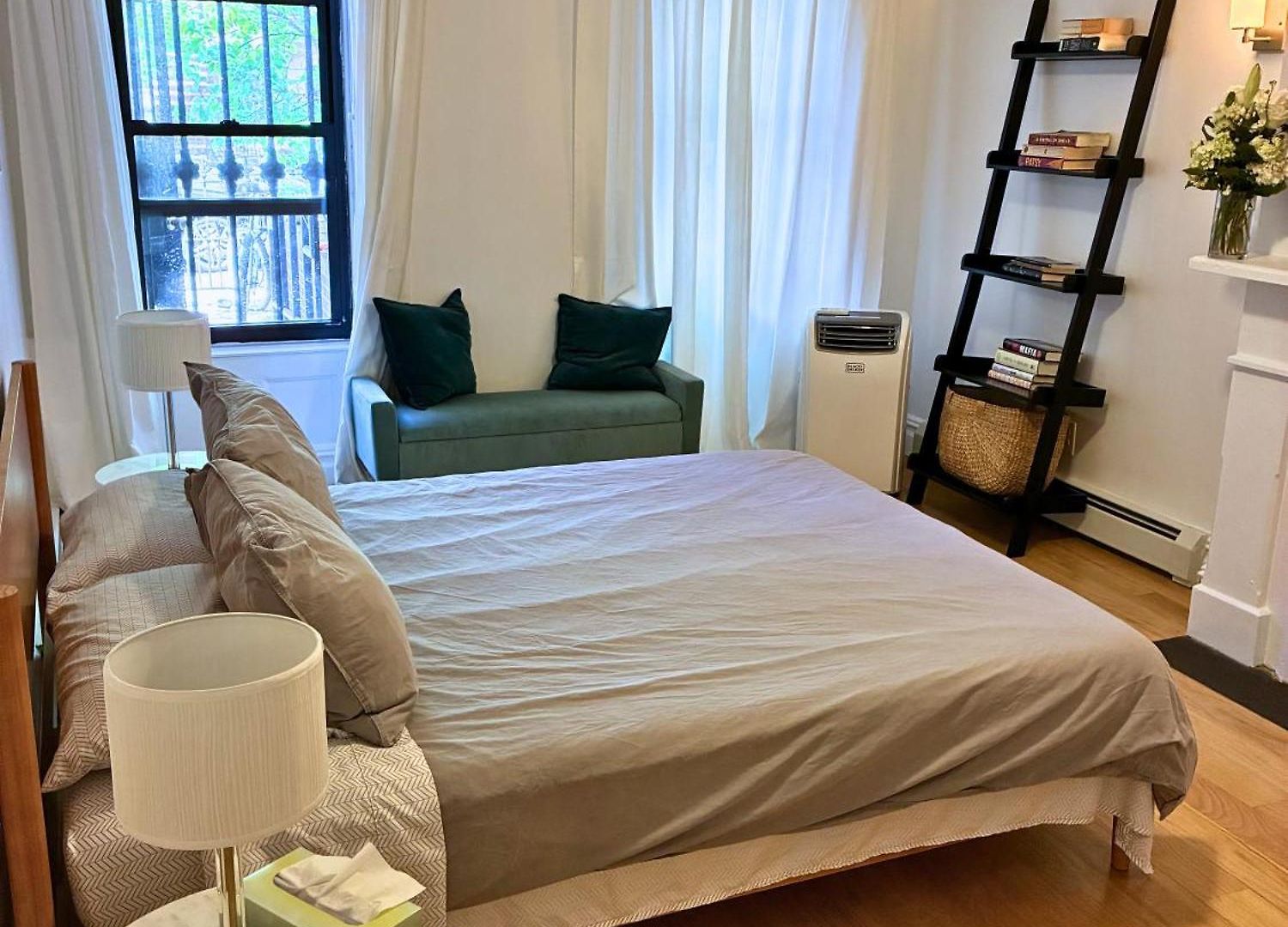 Brooklyn - Bed-stuy - Spacious Private 2br Guest house 4*