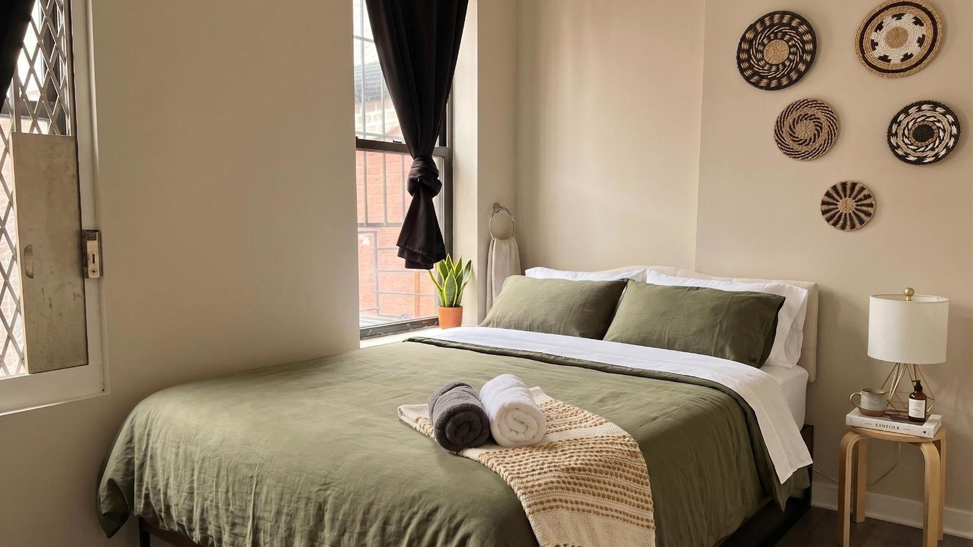 The Ultimate Nyc Base 1br Near Times Sq & Columbus Circle Guest house New York