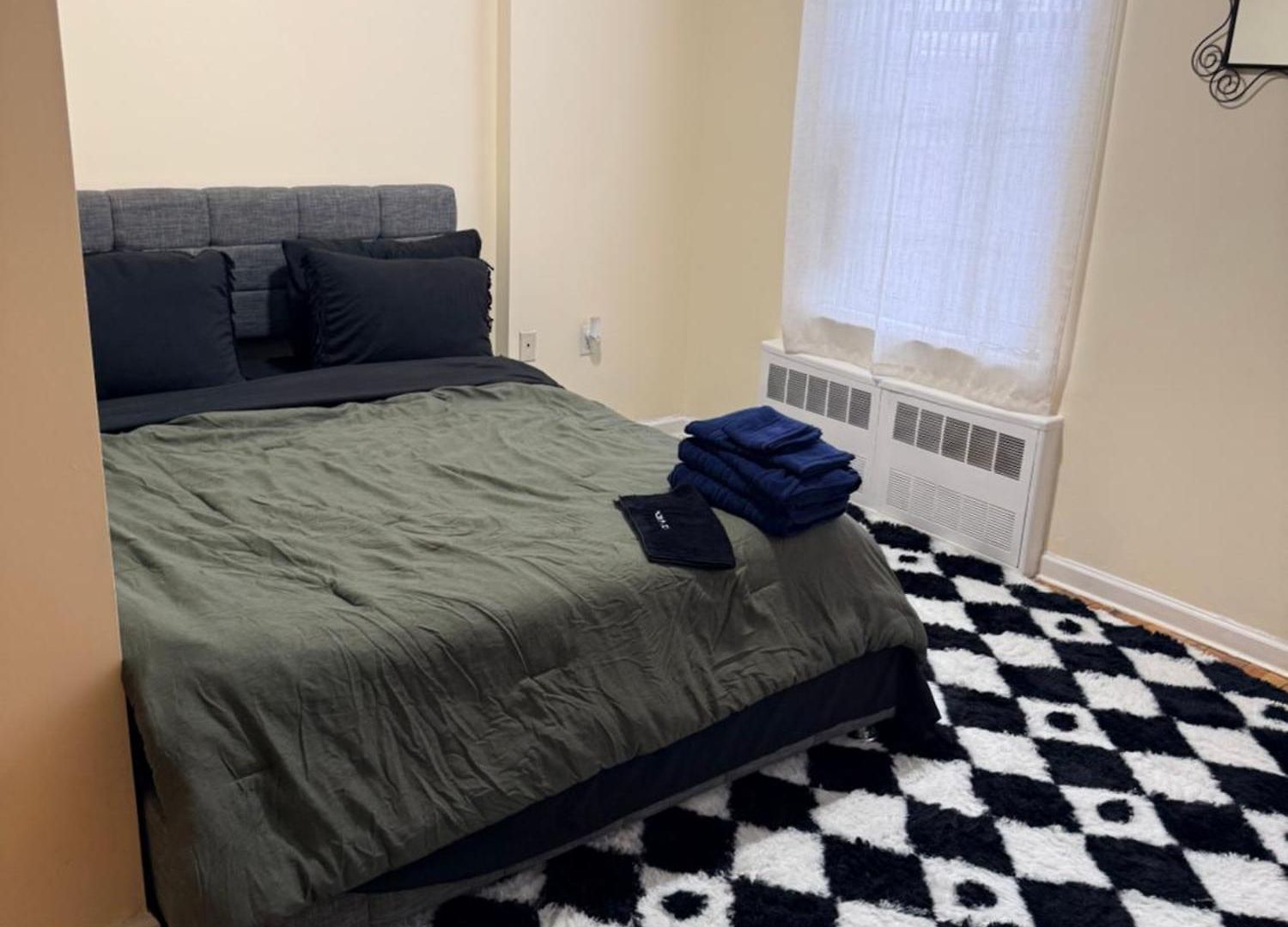 Throopstar Apartment *