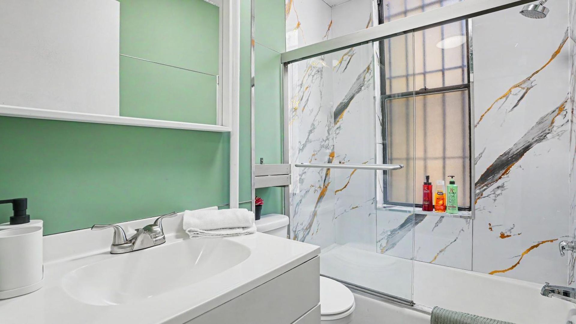 Elegant 3 Bedroom Unit In Lower Manhattan * New York
