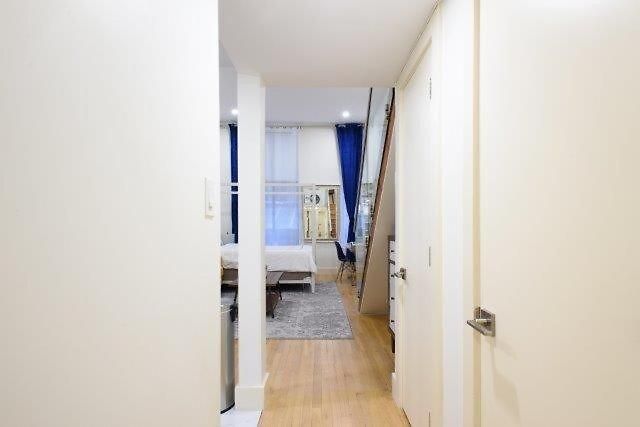 Apartment 244 East New York