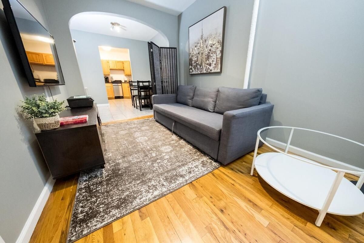 2br Near Mount Sinai & Metropolitan Hospitals * New York