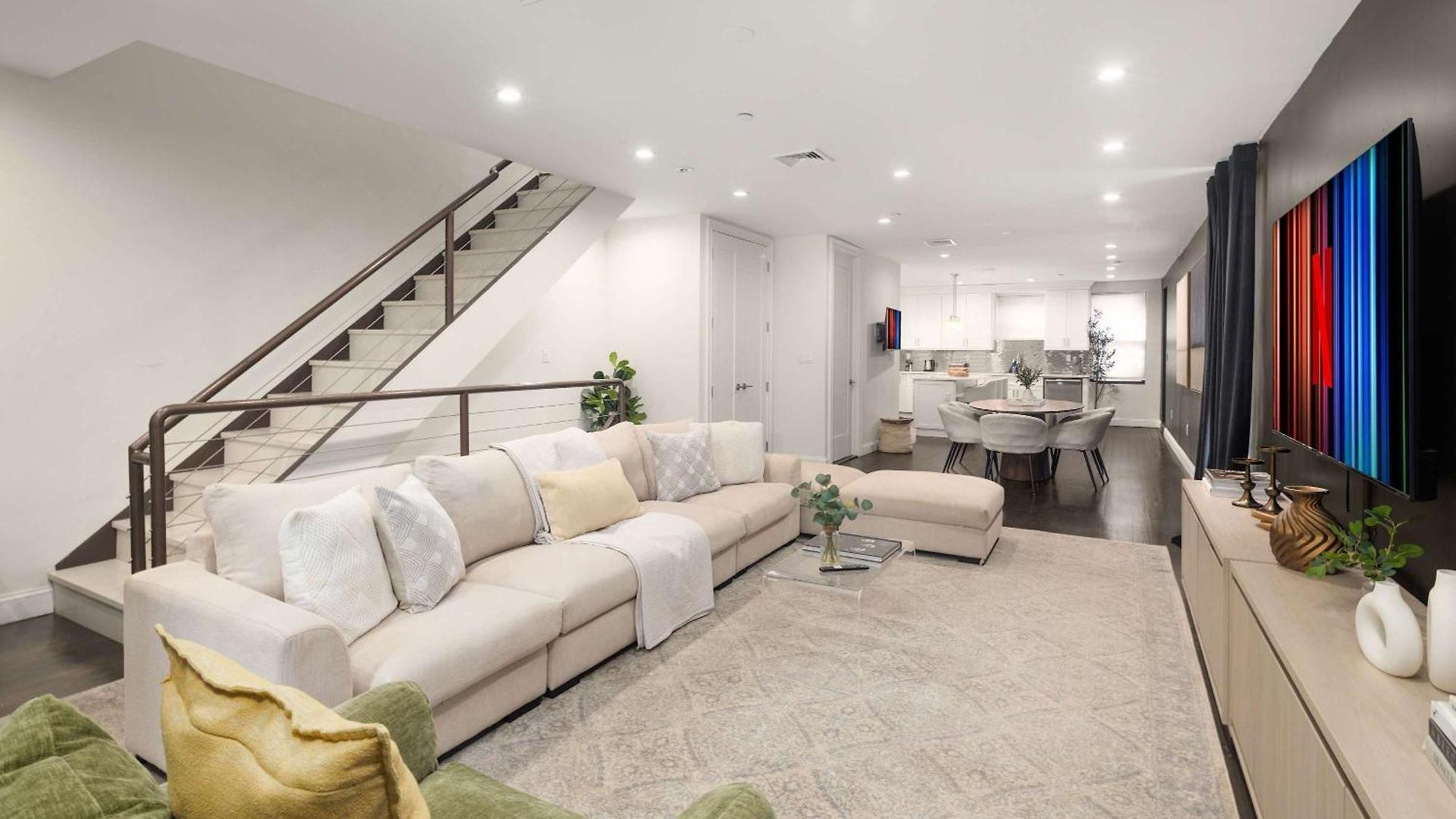 Apartment Stylish 3br Designer In Nyc