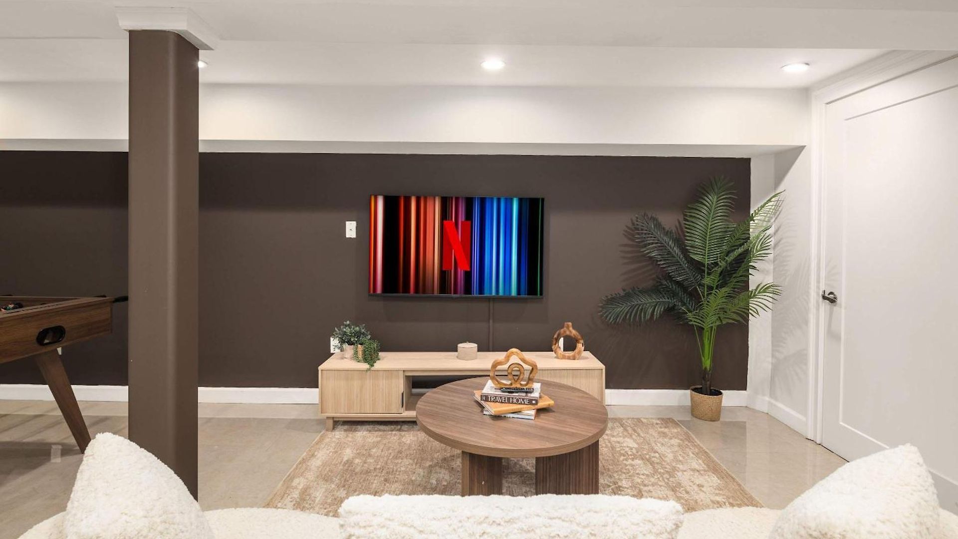 Stylish 3br Designer In Nyc Apartment New York