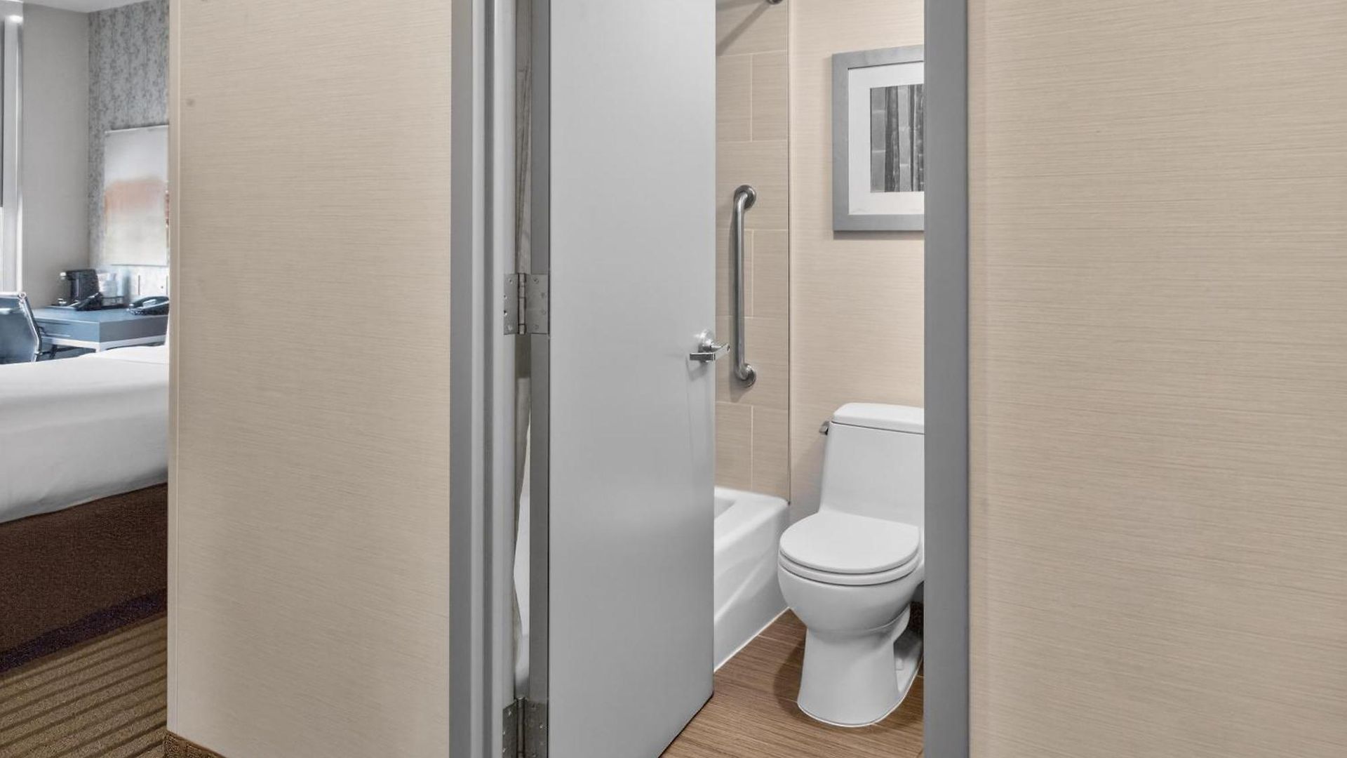 Times Square West Hotel, Bw Signature Collection Hotel