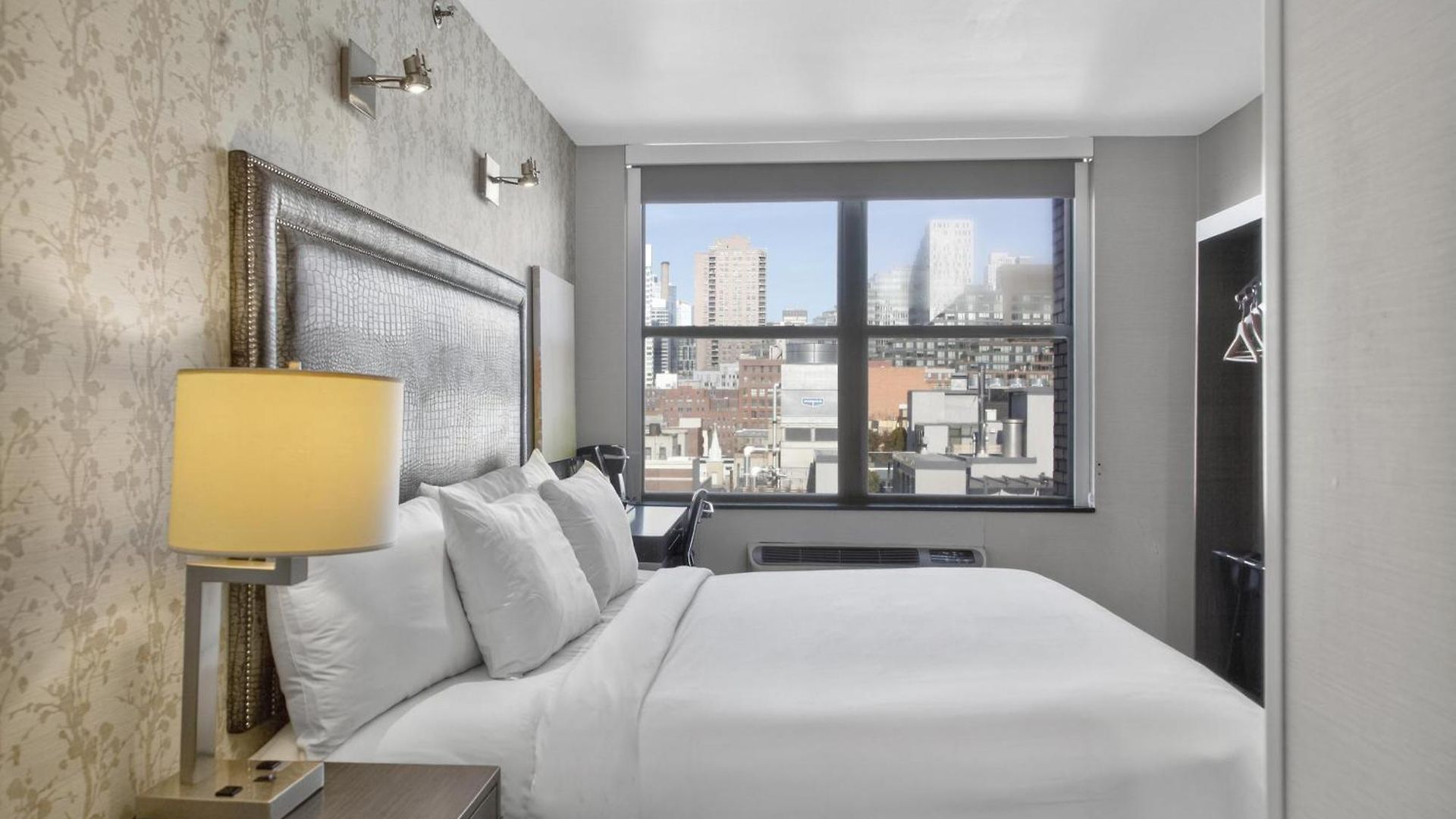 Times Square West Hotel, Bw Signature Collection Hotel