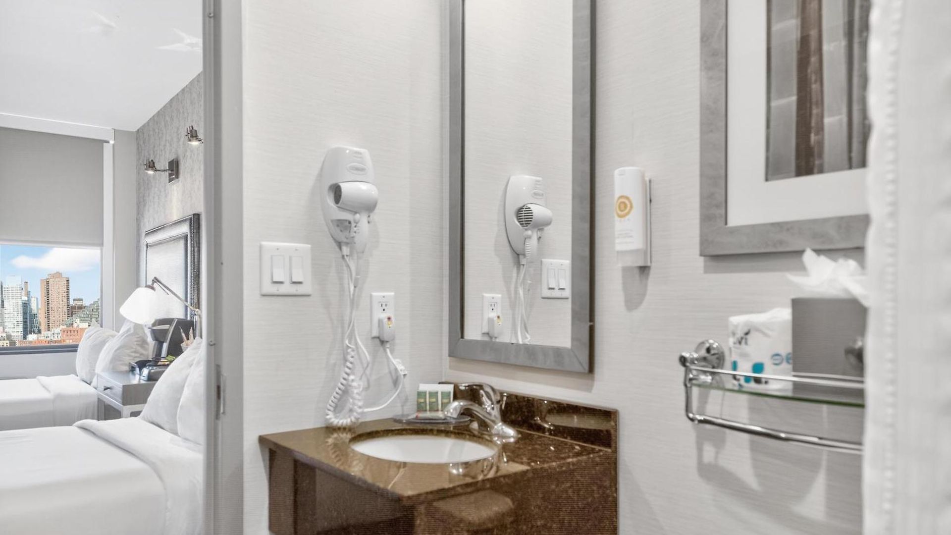 Times Square West Hotel, Bw Signature Collection 3*