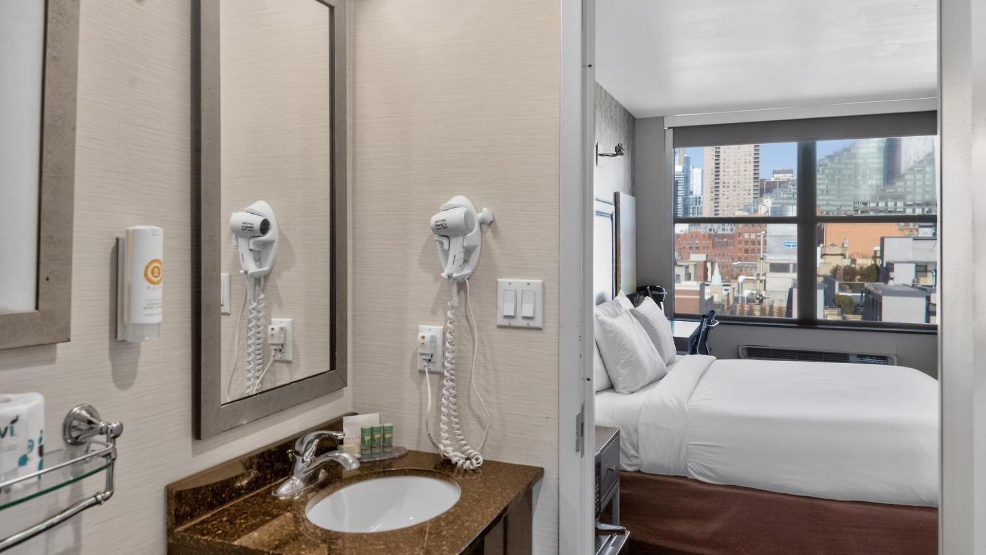 Hotel Times Square West Hotel, Bw Signature Collection 3*