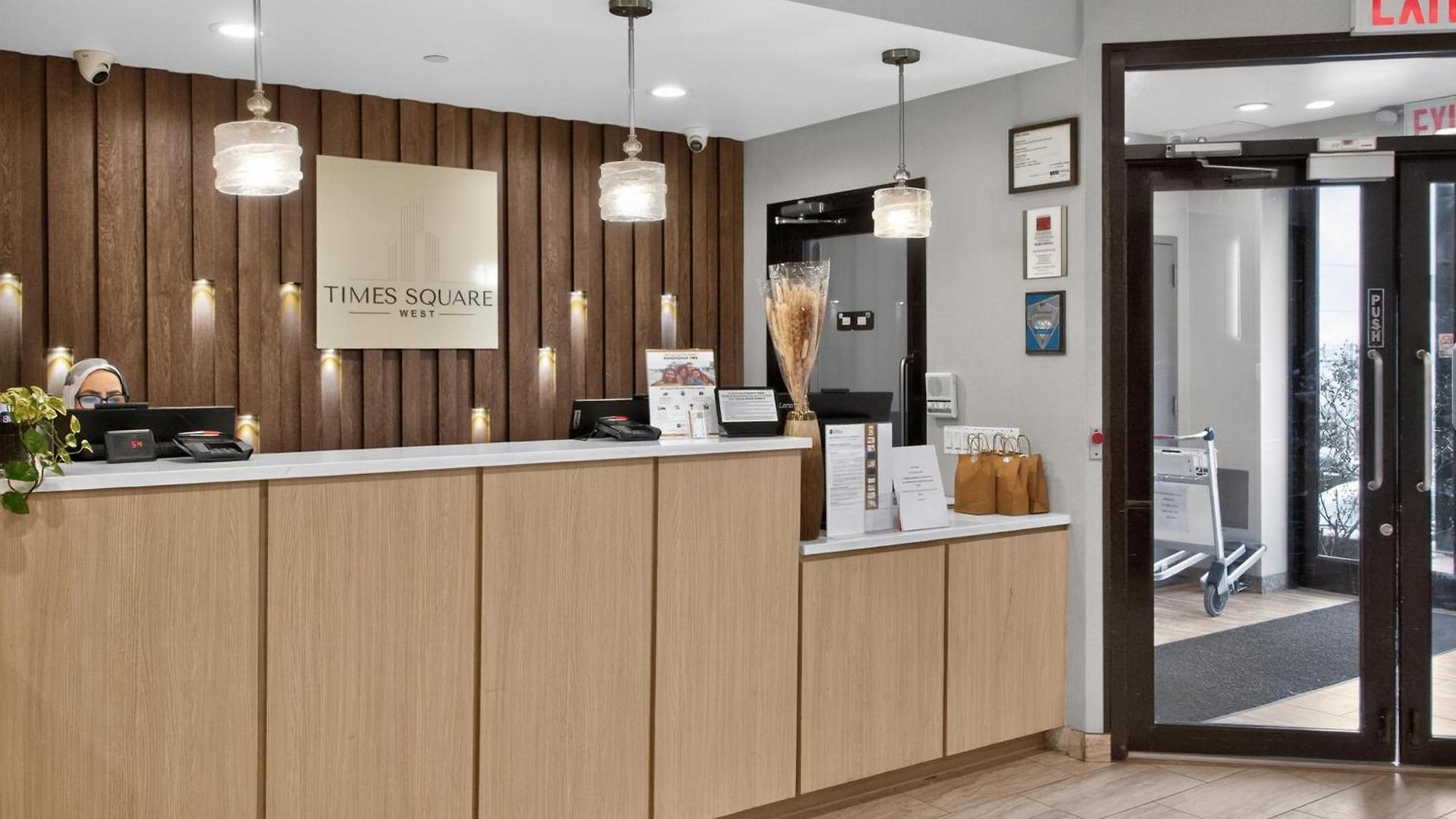 Times Square West Hotel, Bw Signature Collection 3* New York