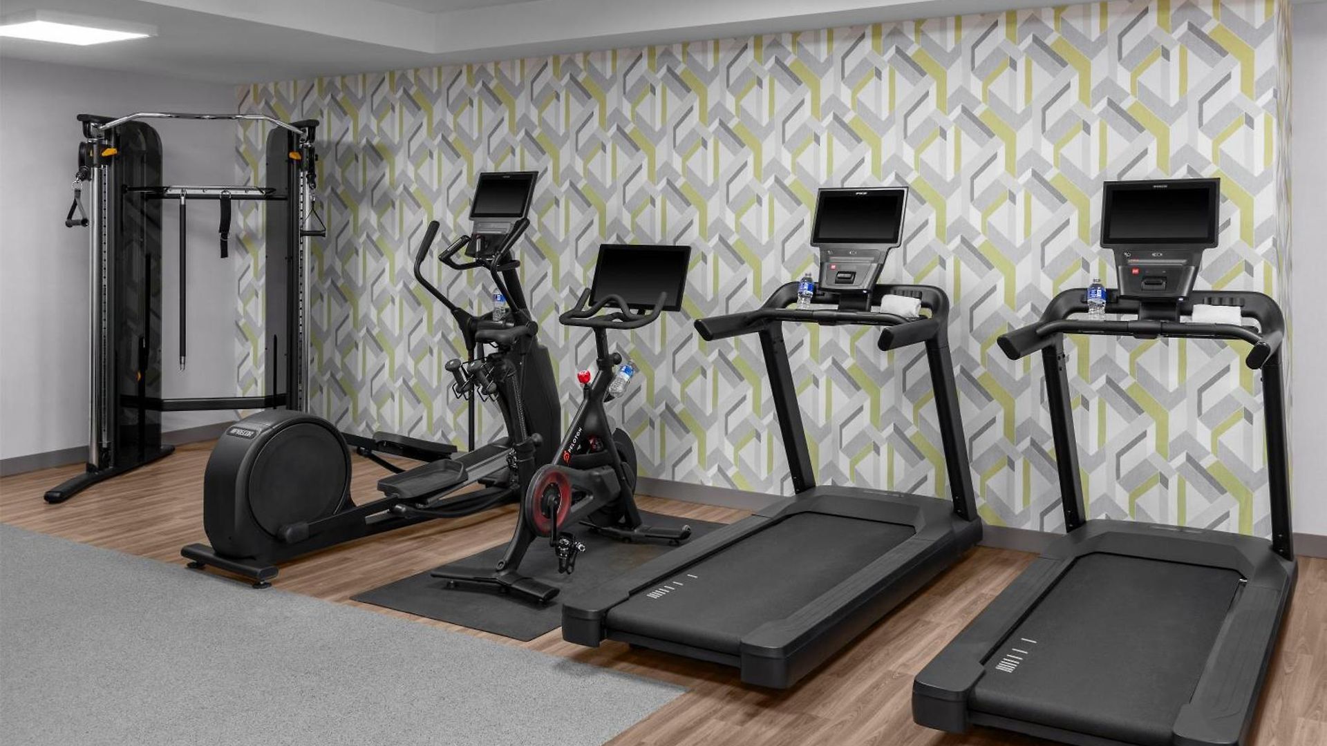 Hilton Garden Manhattan Midtown East 3*