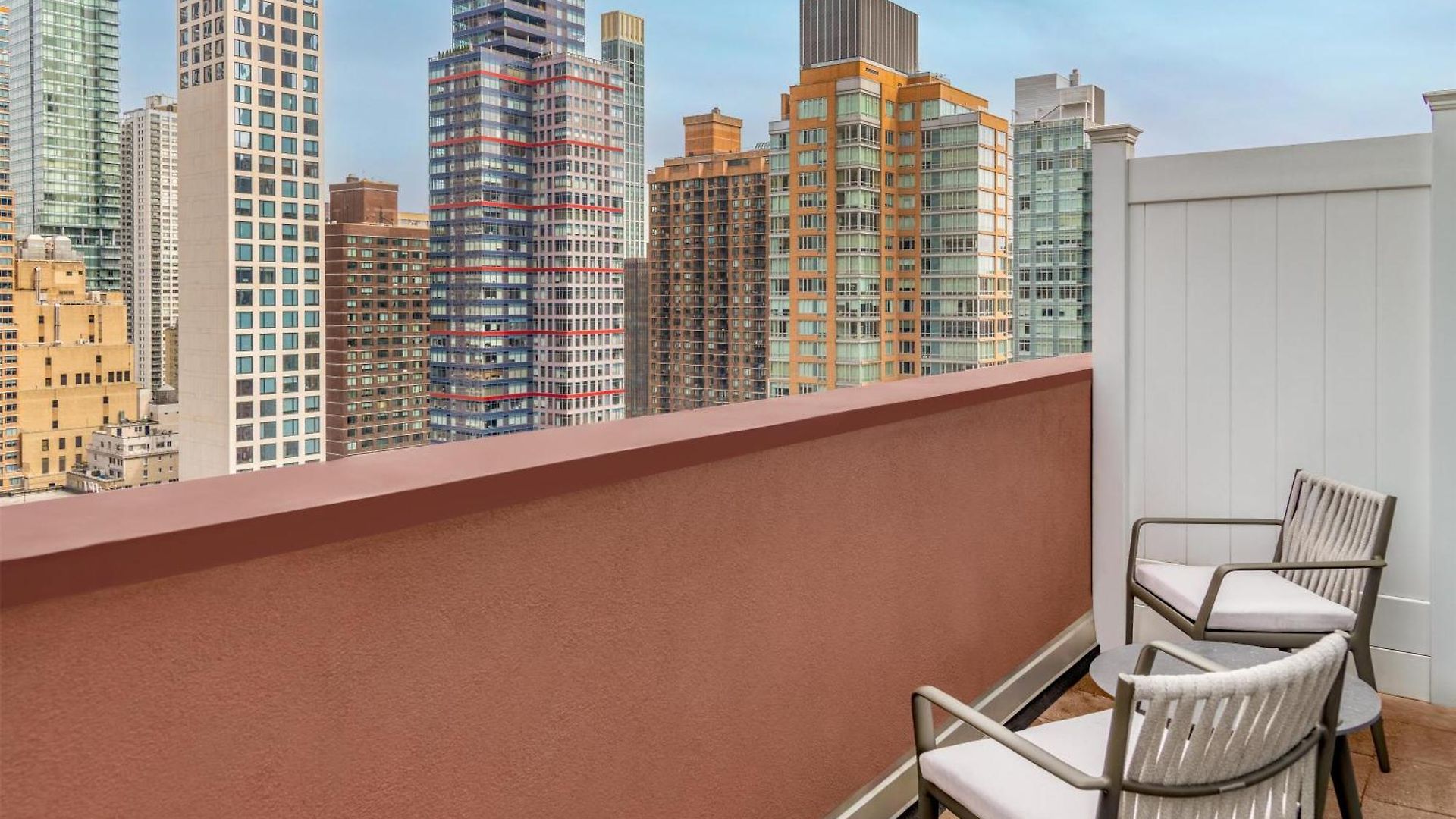 Hilton Garden Manhattan Midtown East 3*