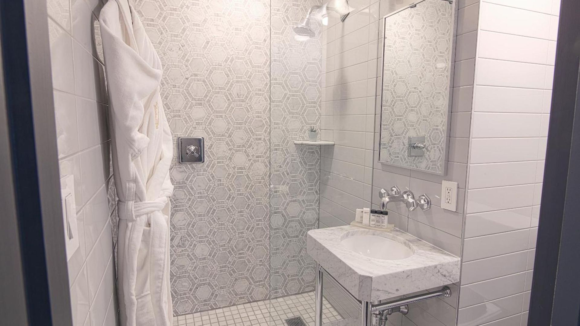 Edison Times Square Hotel