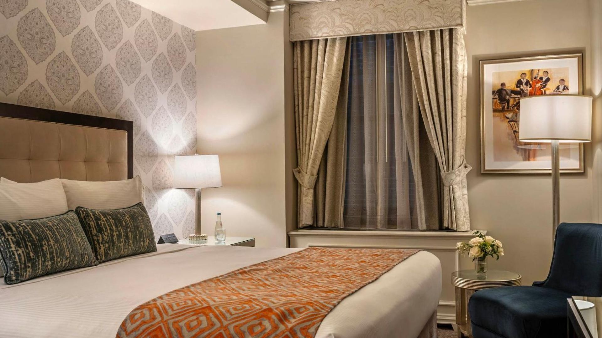 Warwick 4* New York