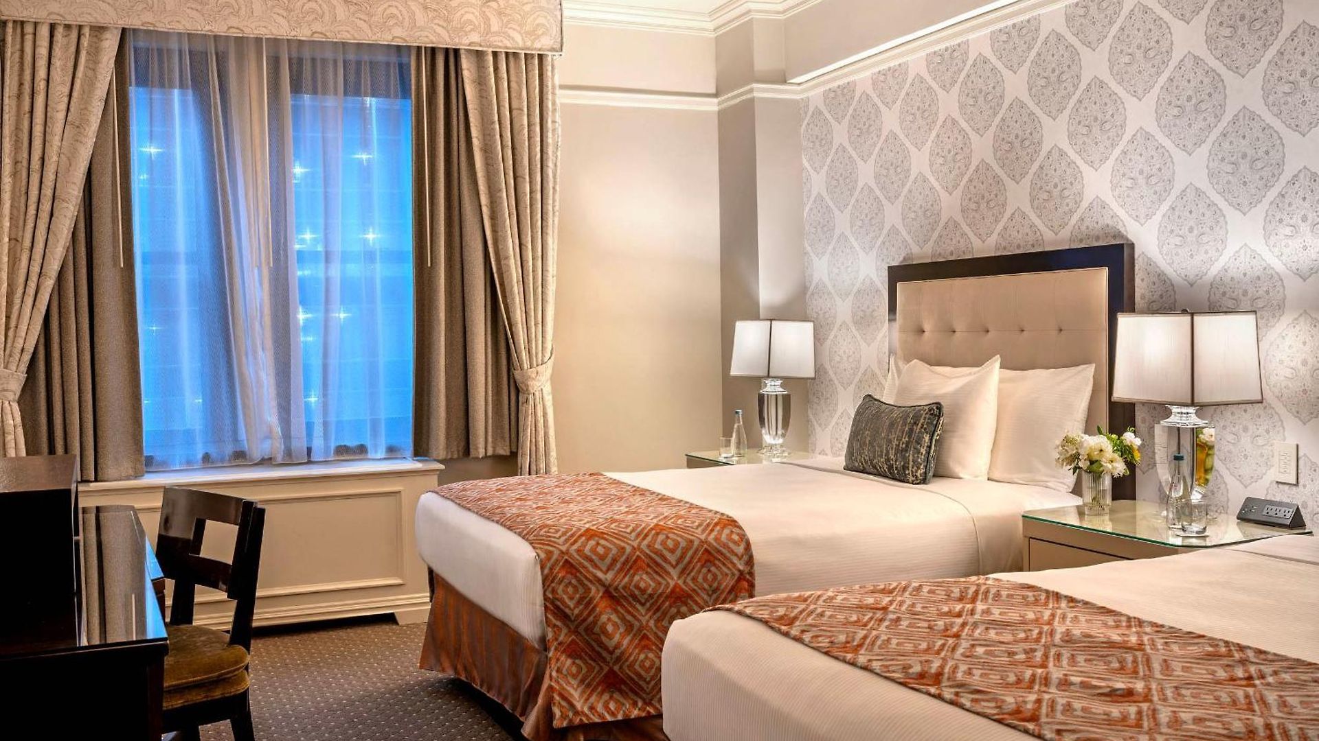 Hotel Warwick New York
