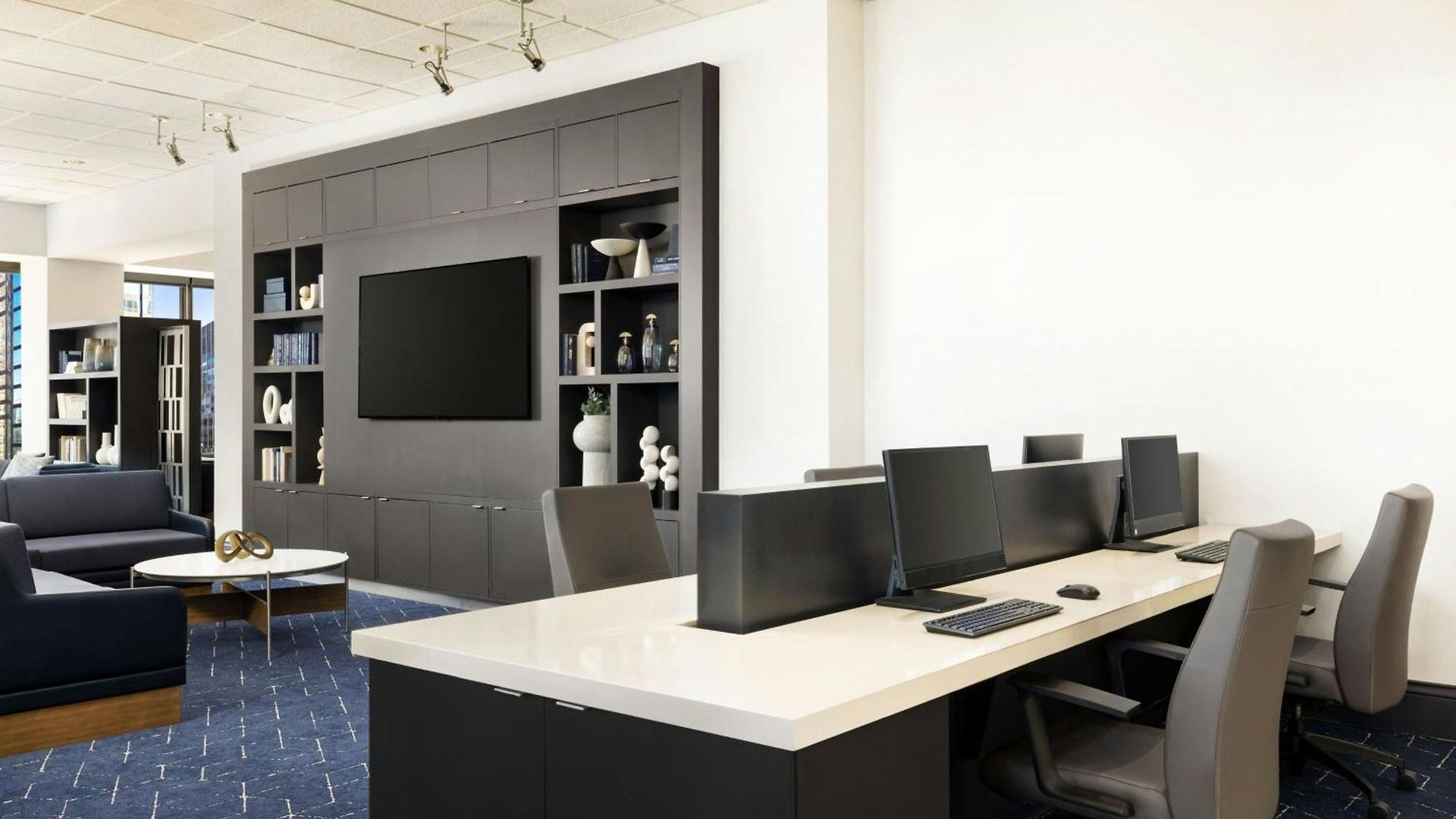Hotel Courtyard Manhattan/midtown East 4*