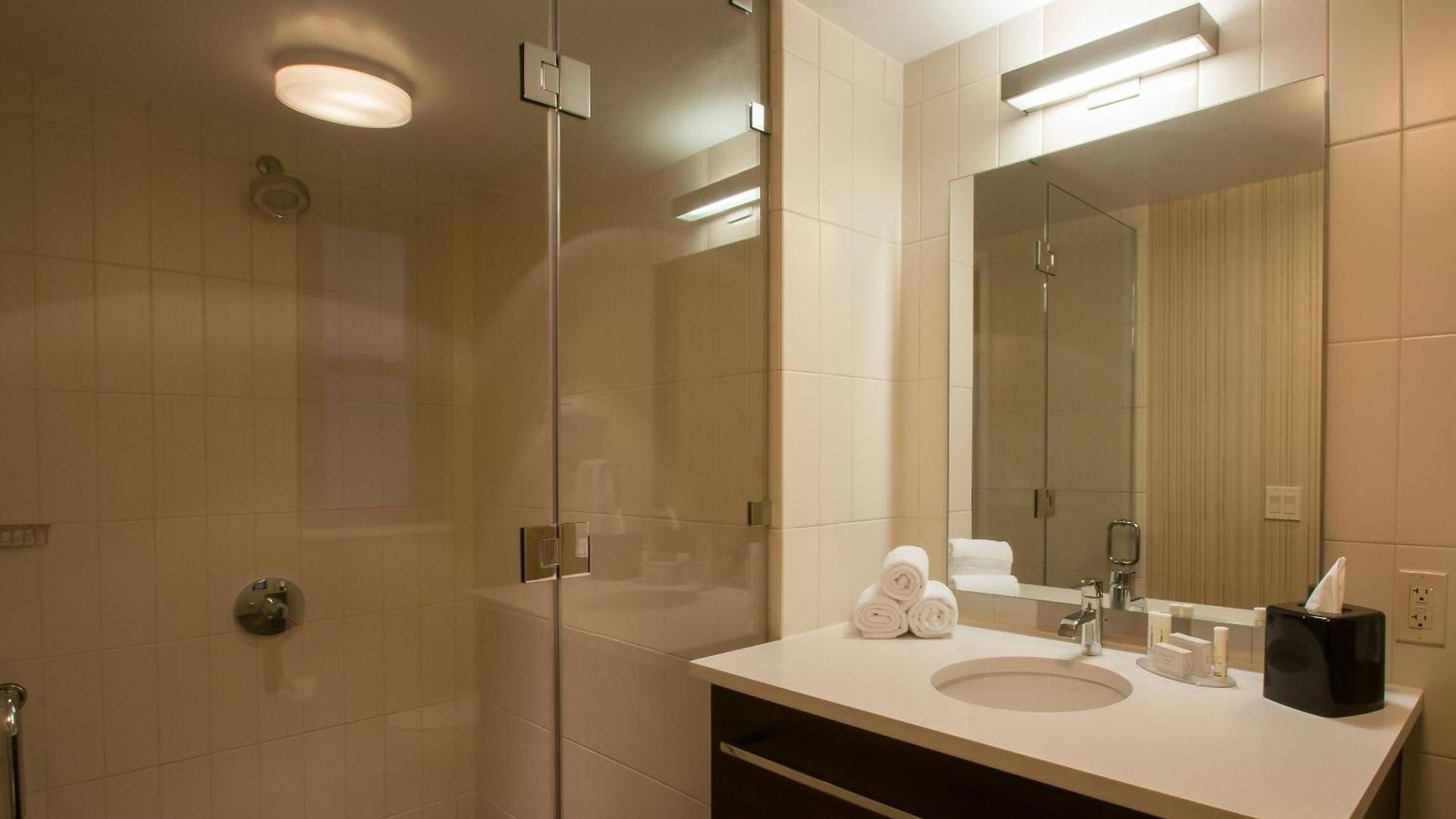 Hotel By Marriott Manhattan/ Midtown Eastside New York
