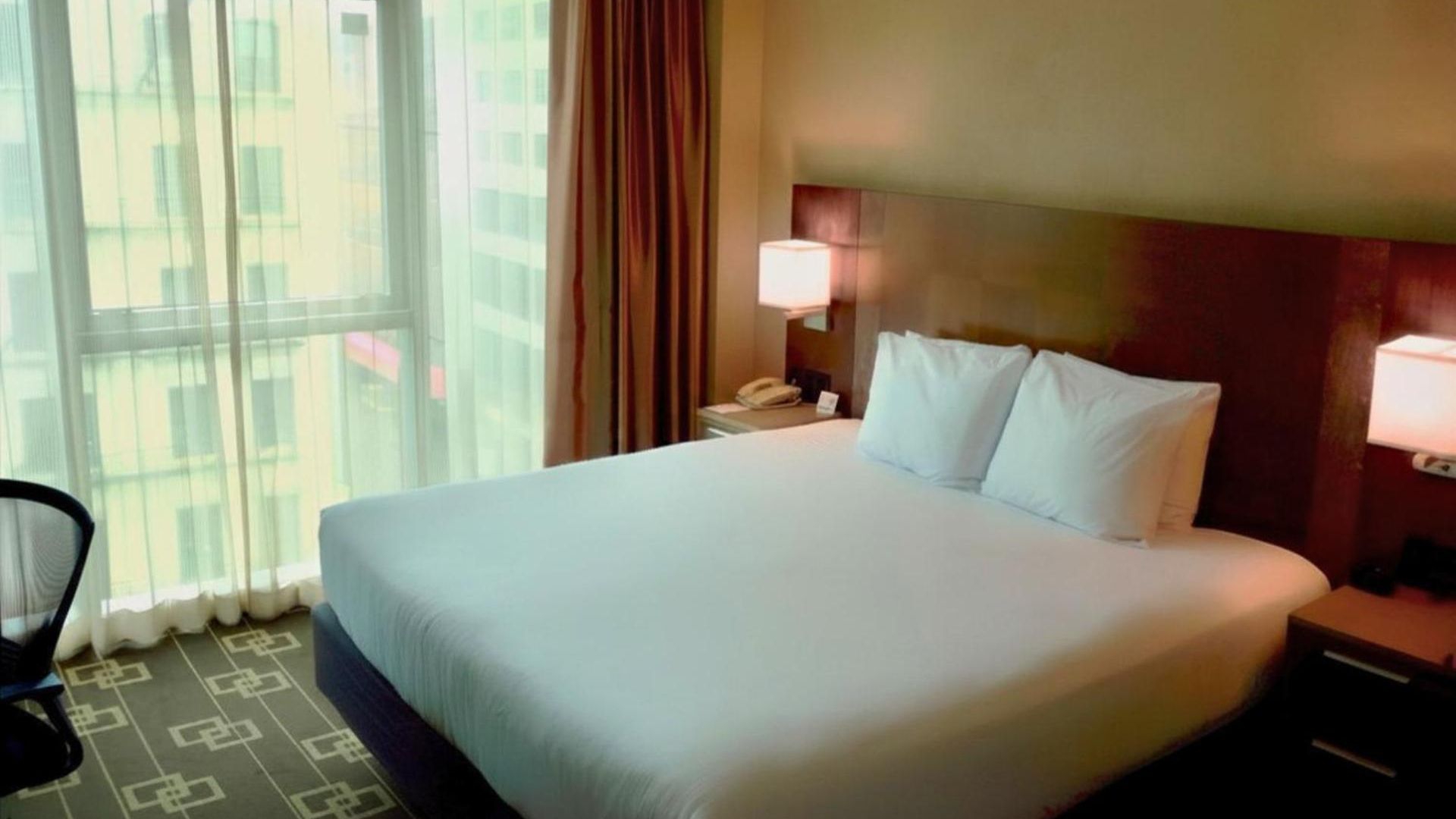 Hotel Wyndham Garden Chinatown 4*