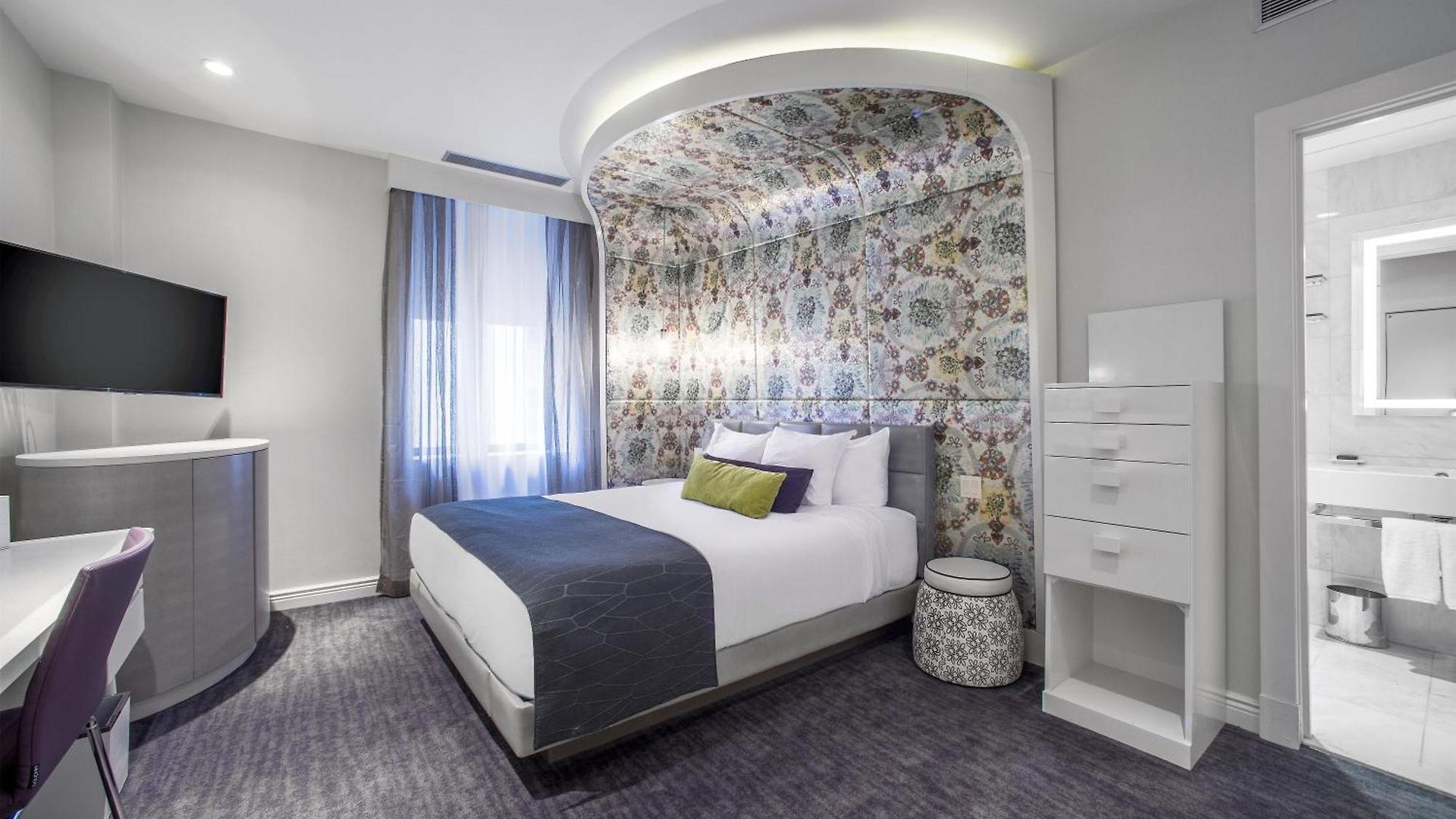 Dream Midtown, By Hyatt 4*