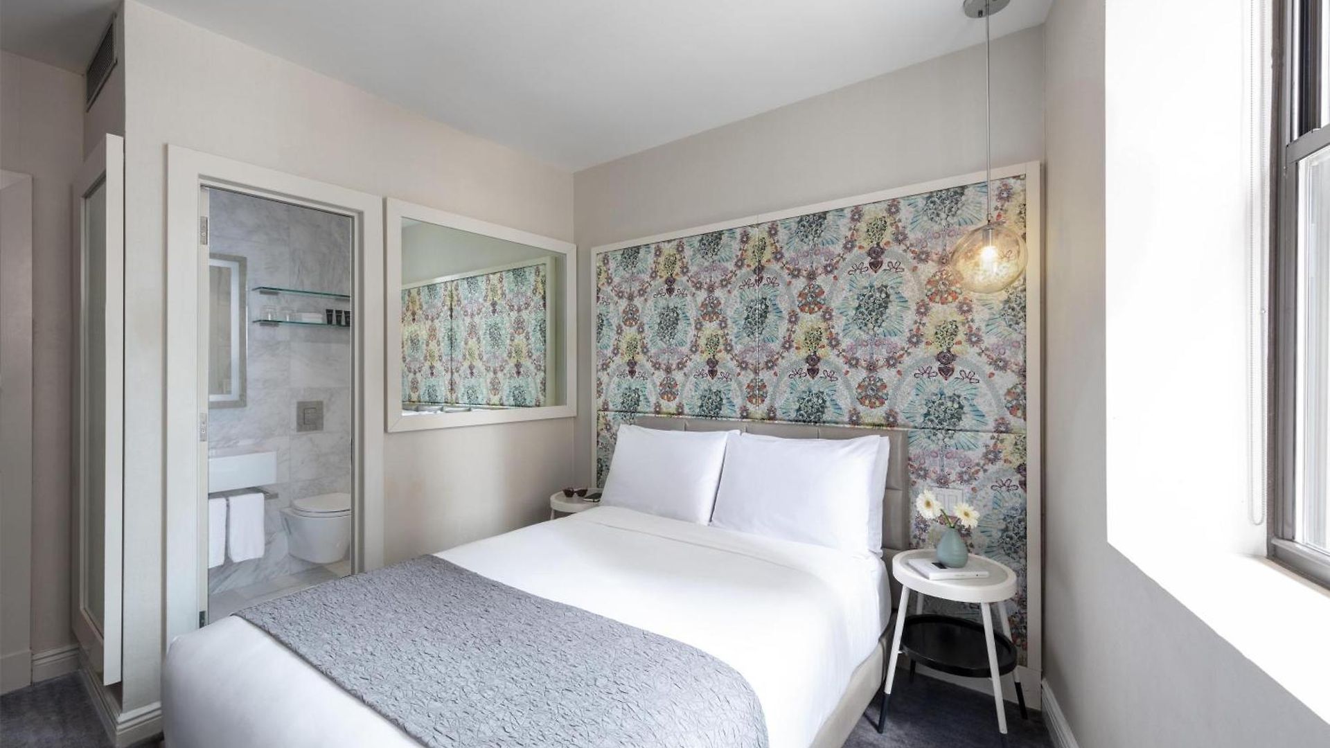 Dream Midtown, By Hyatt Hotel 4*