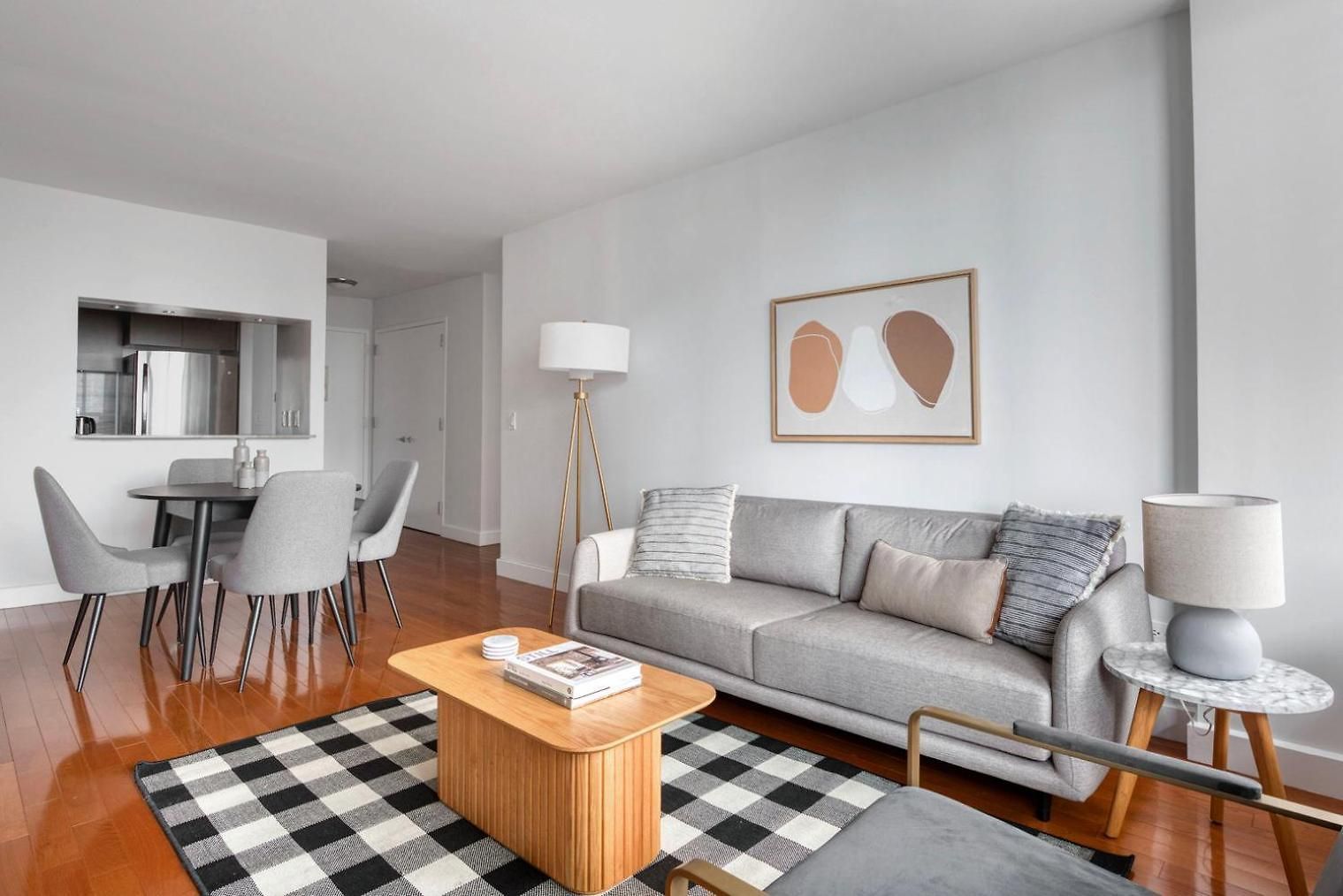 Apartment Midtown 2br W Gym Doorman Nr Theater District Nyc-1226 New York