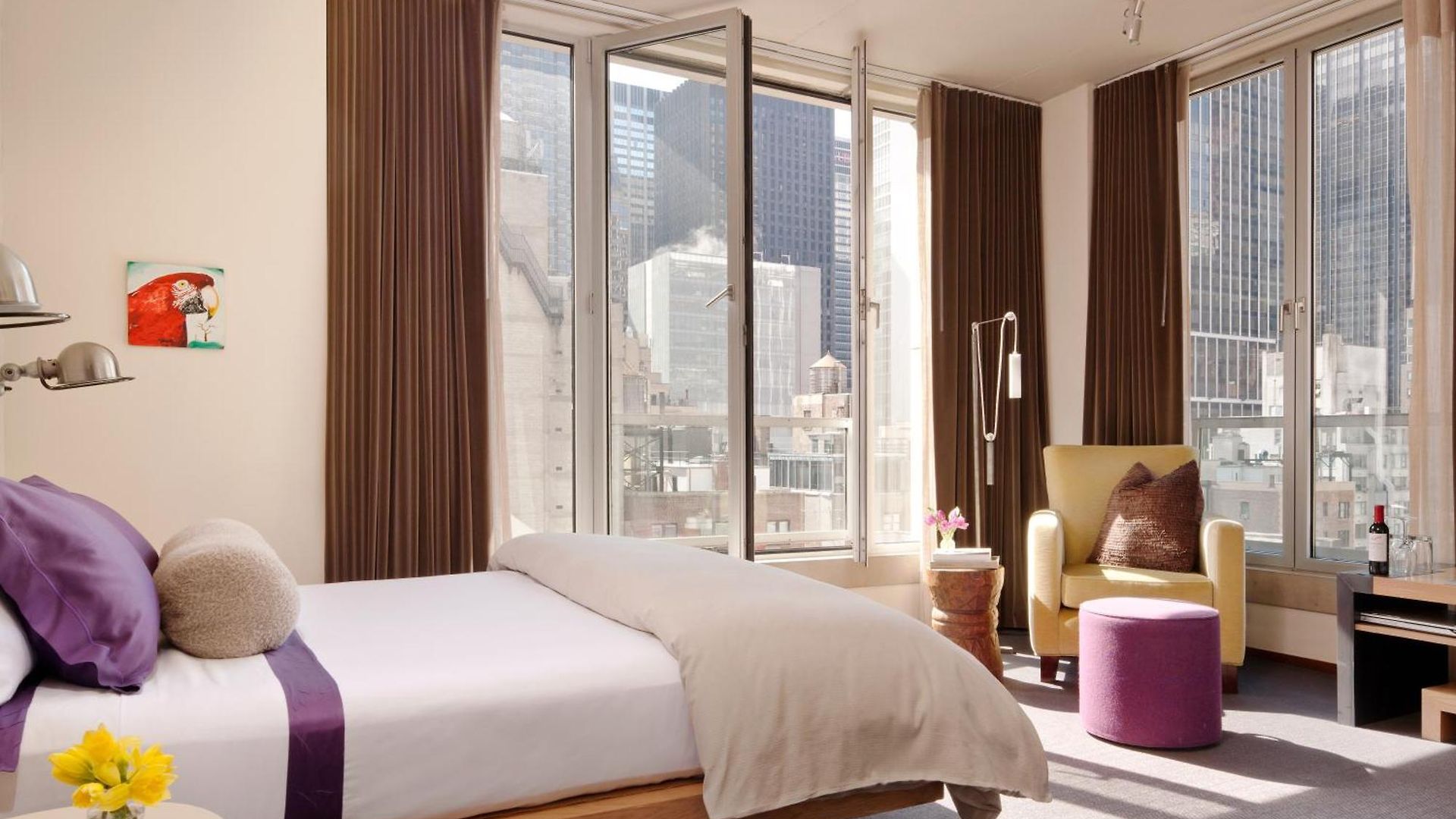 Hotel Chambers