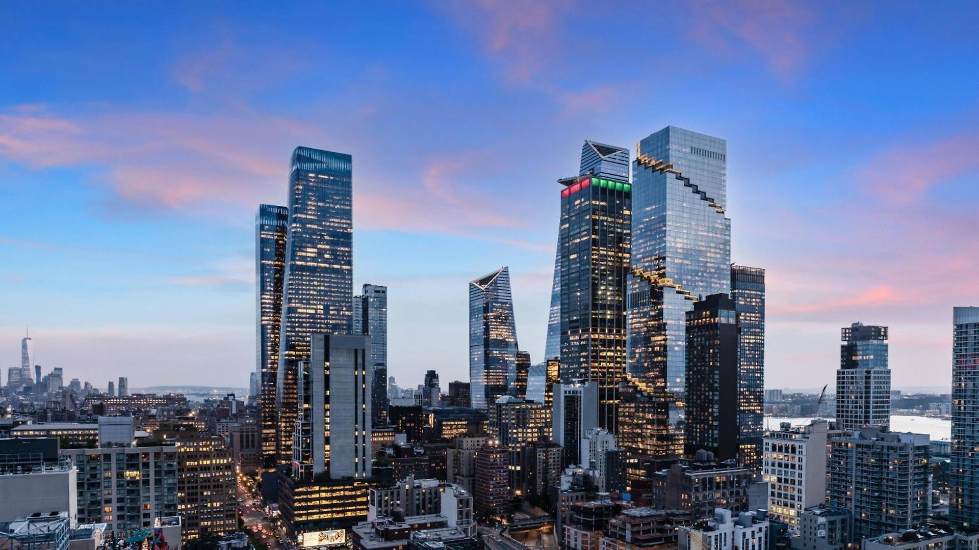 Doubletree By Hilton New York Times Square West Hotel