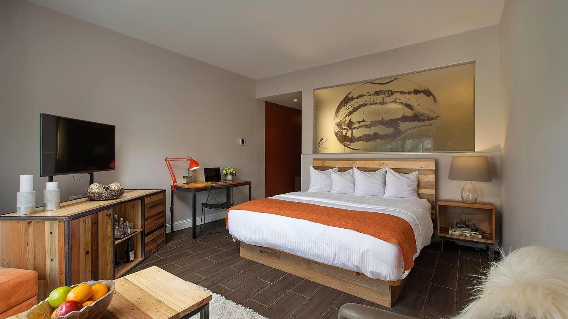 Ravel Trademark Collection By Wyndham Hotel 4*