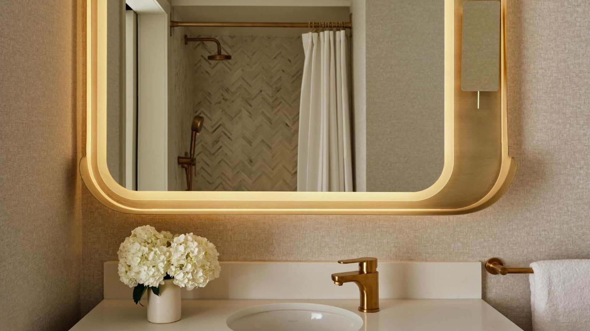 Kimpton Ashbel Park Avenue Hotel