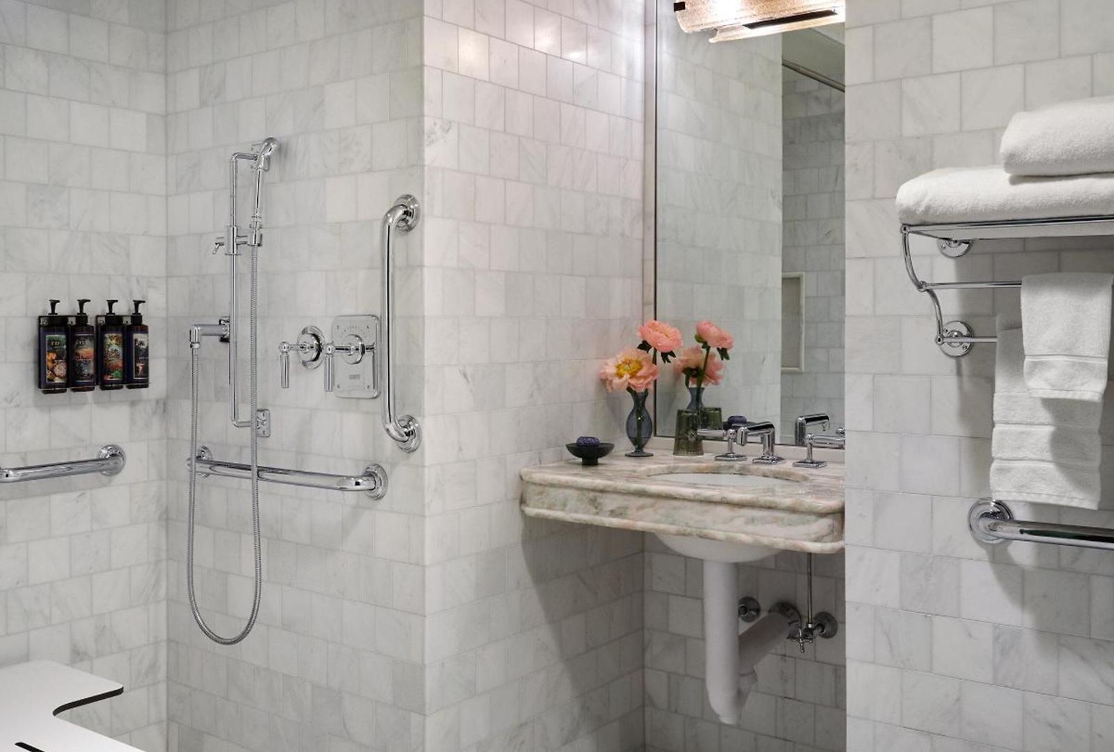 The Fifth Avenue Hotel 5*