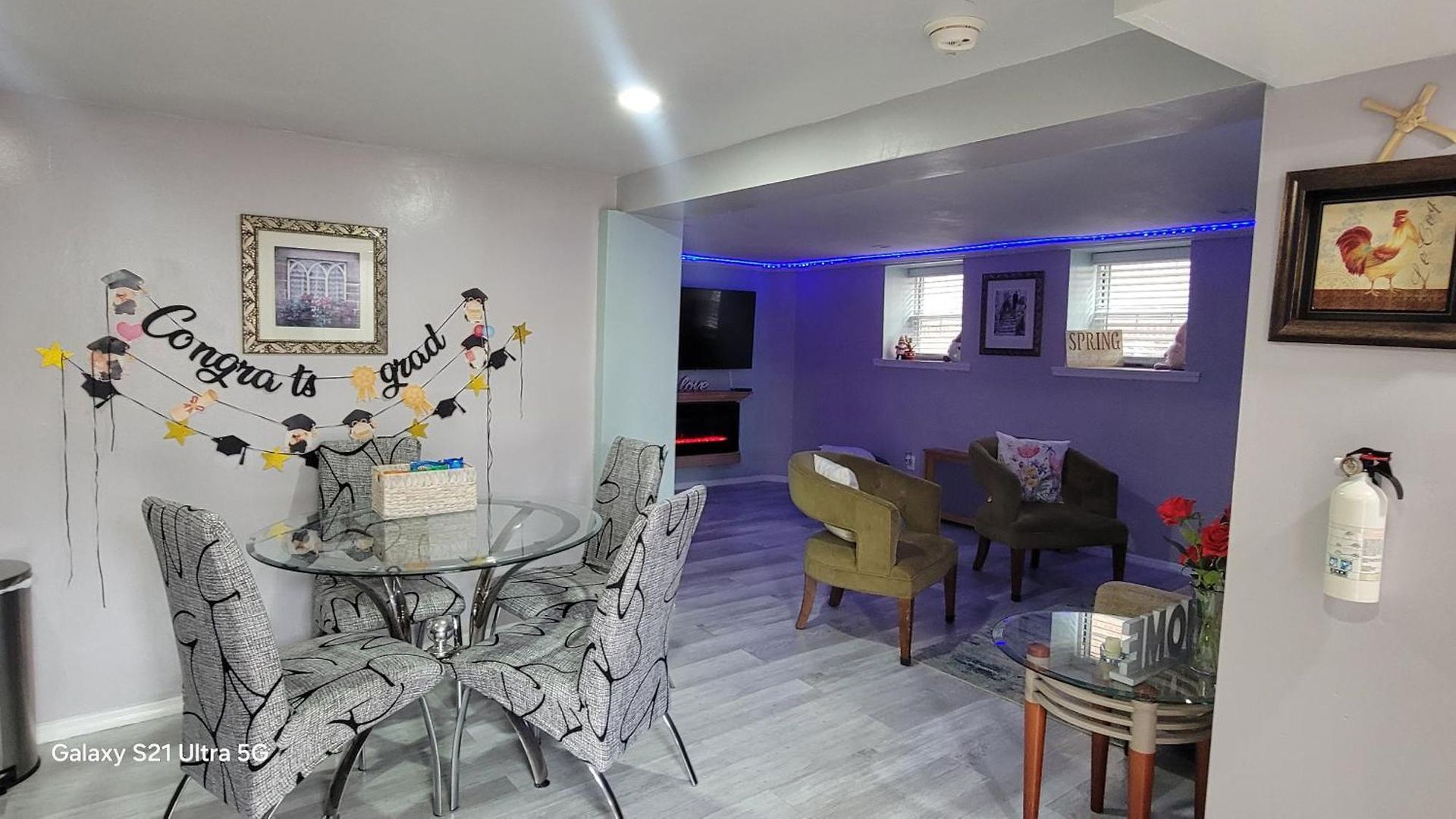 Lovely 2 Bedroom With 2 Entrance And Parking Apartment *