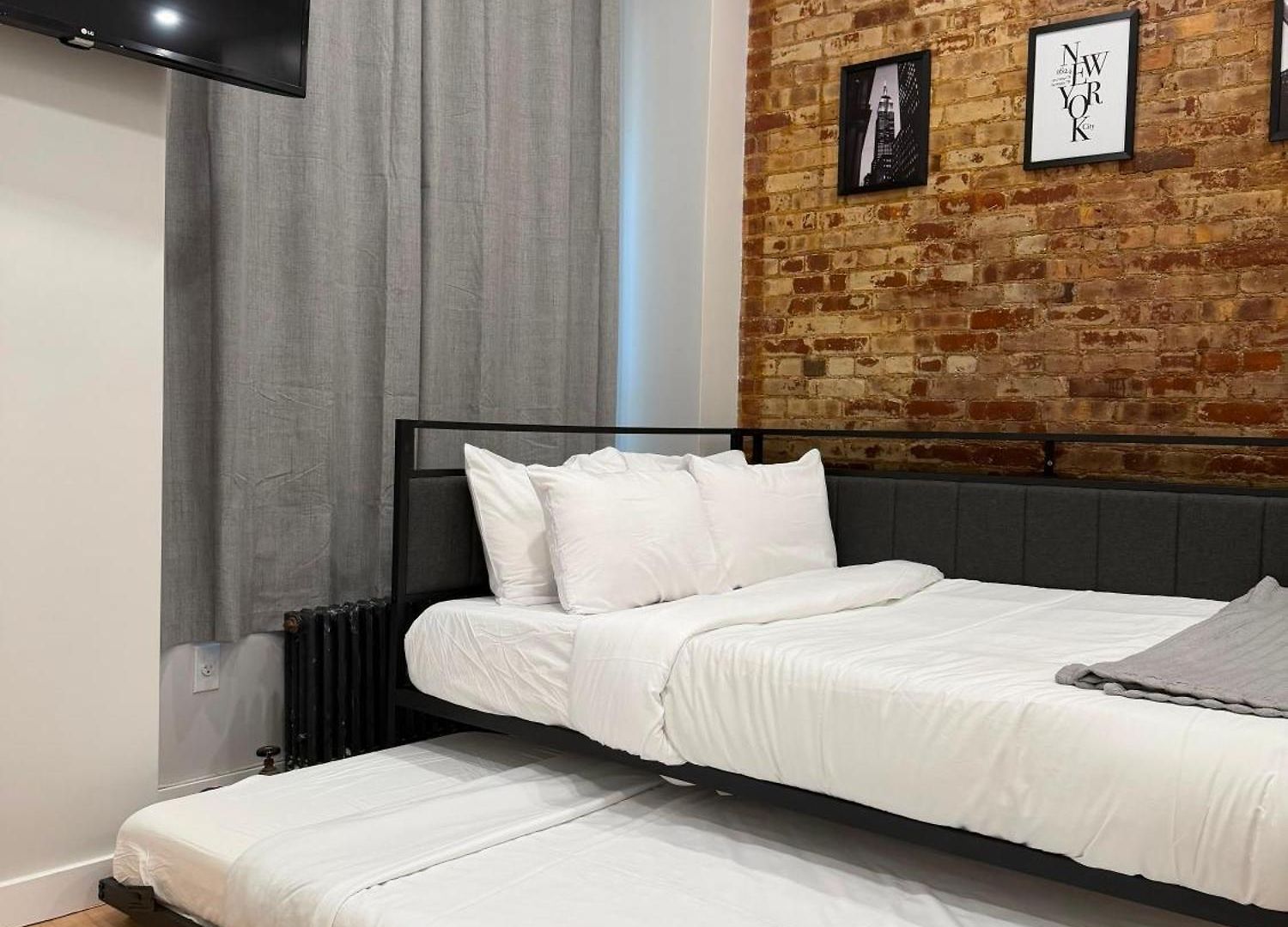 Chelsea (adults Only) 3*