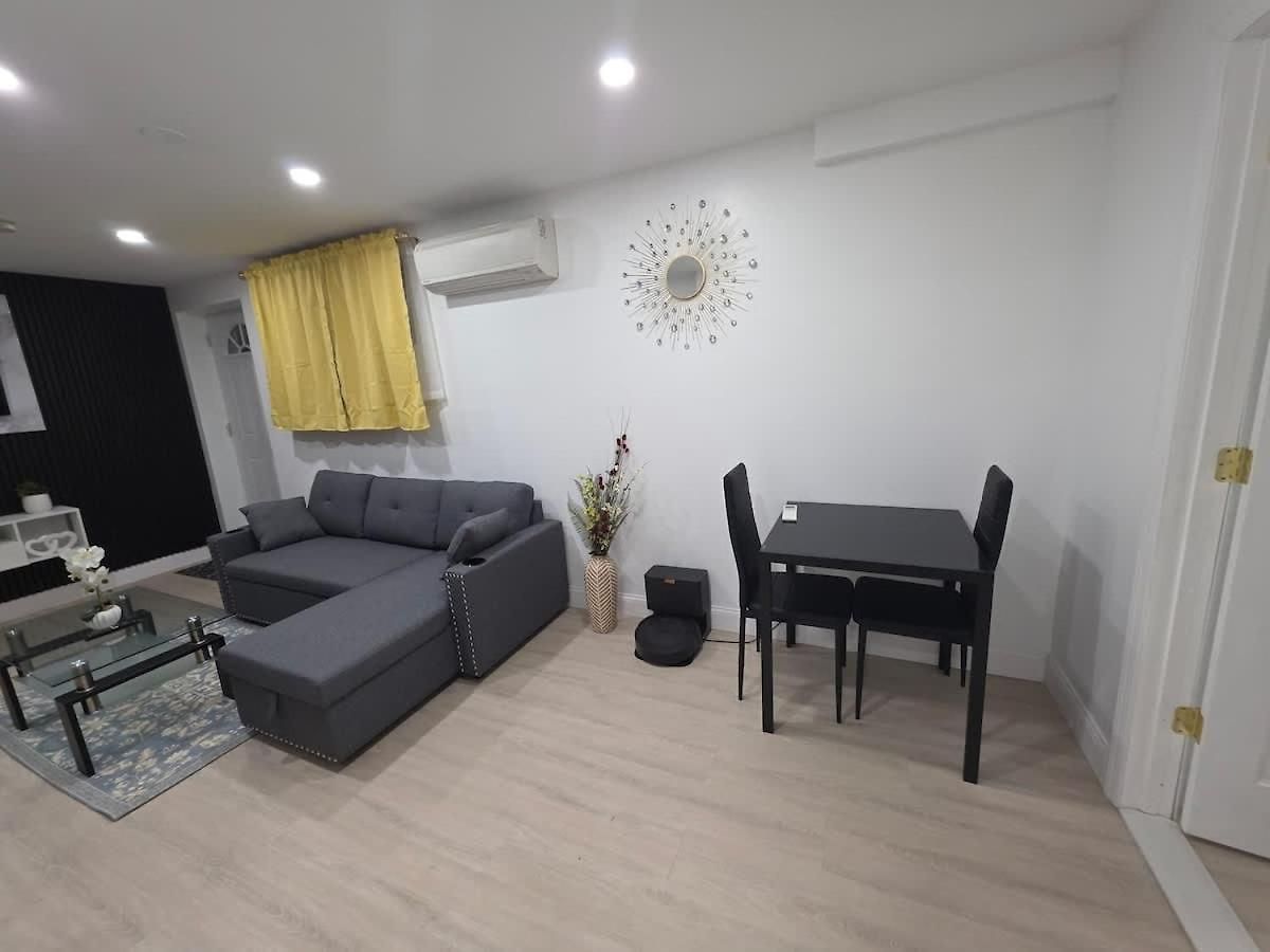 Luxury In Si Near Rumc, Zoo And Restaurants * New York