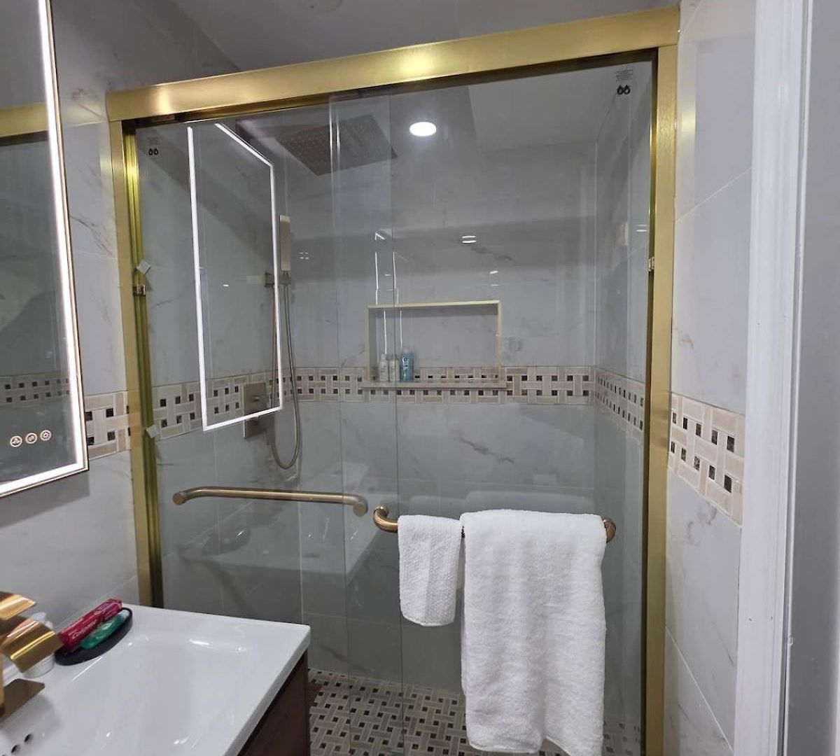 Luxury In Si Near Rumc, Zoo And Restaurants * New York