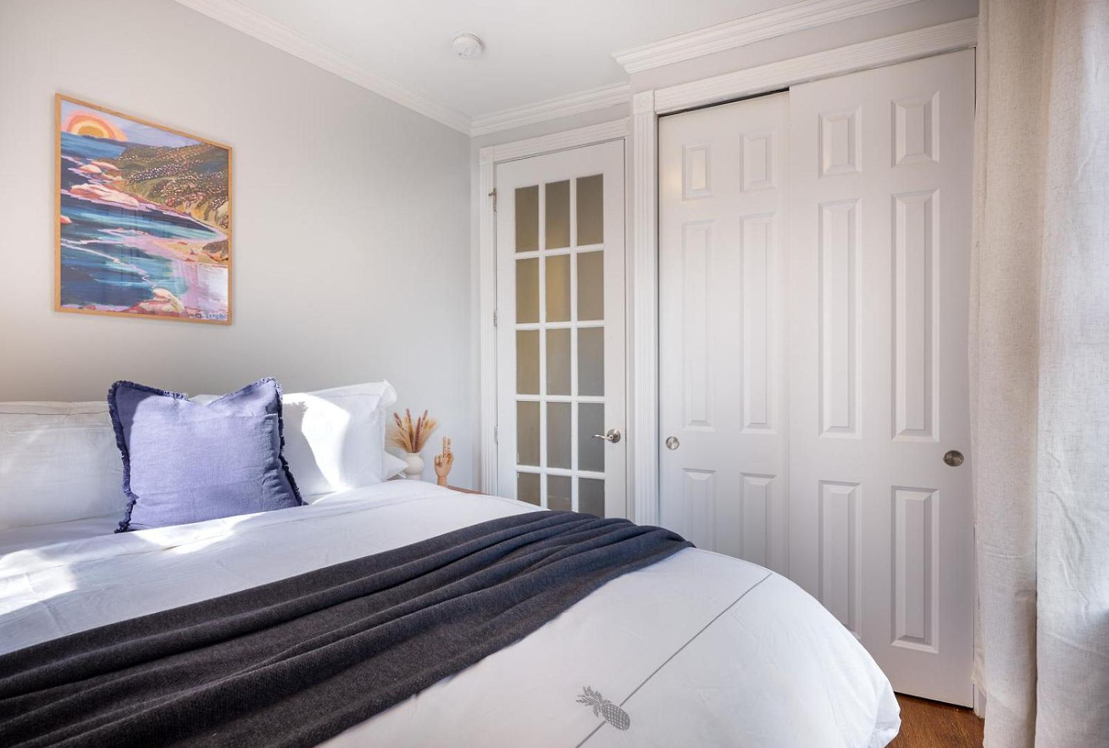 Apartment Three Bedroom West Village Townhouse
