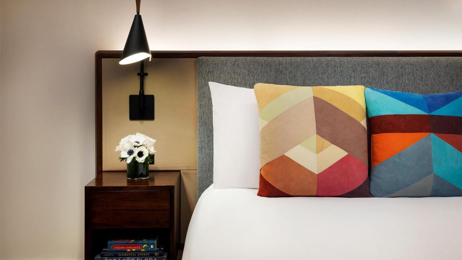 Seville Nomad - The Unbound Collection By Hyatt