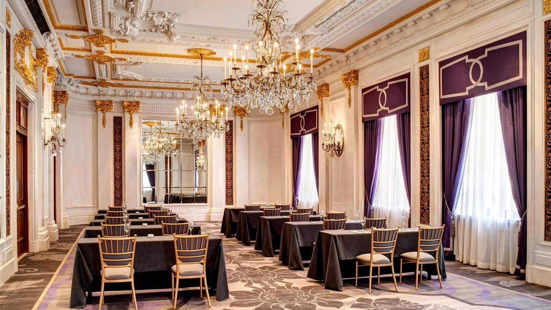 Hotel The St. Regis 5*