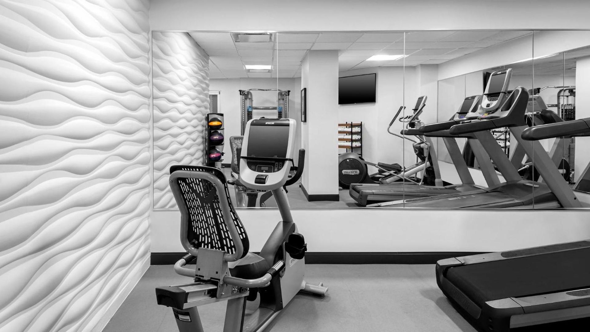 Voco Times Square South By Ihg