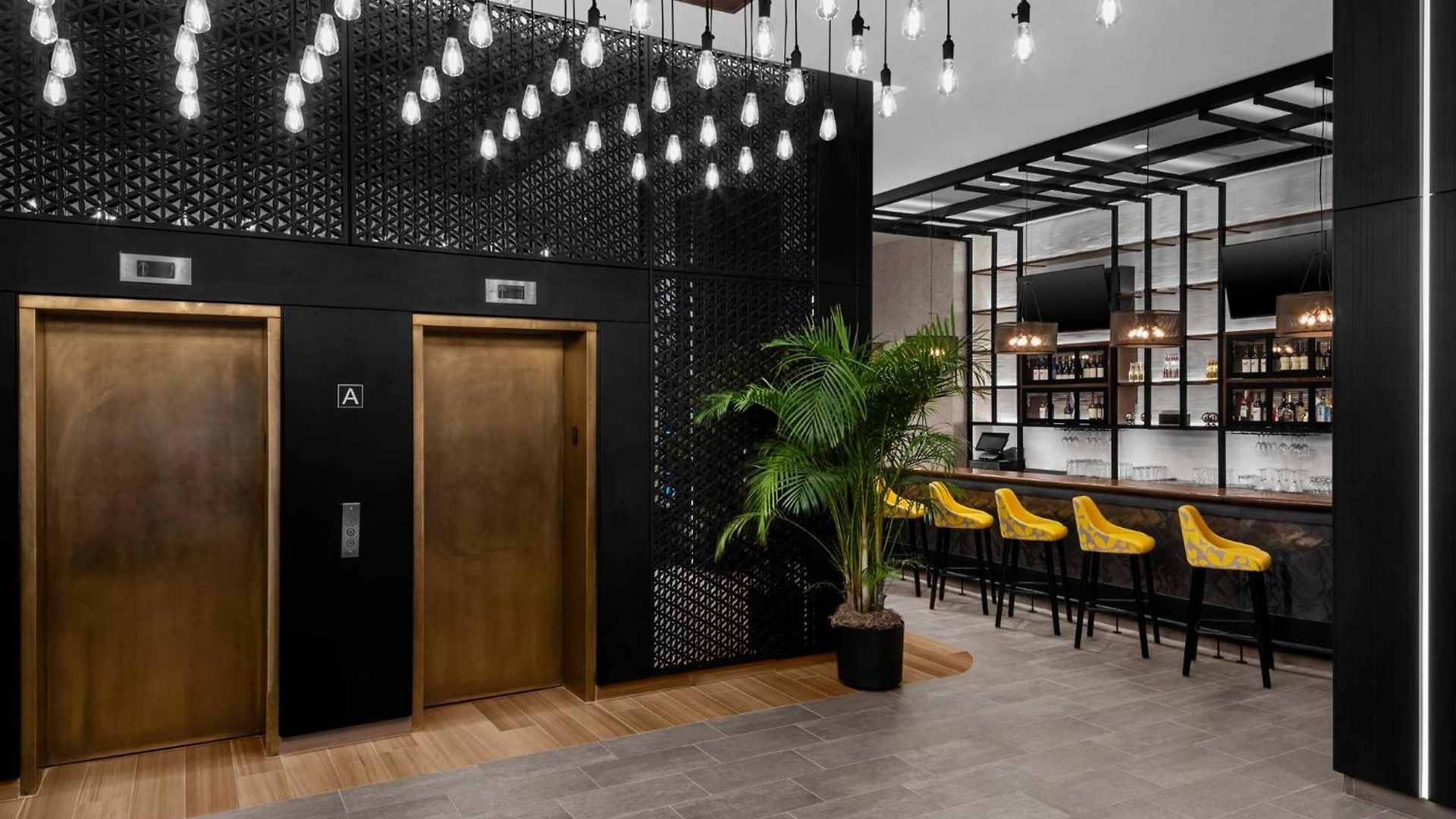 Voco Times Square South By Ihg Hotel 4*