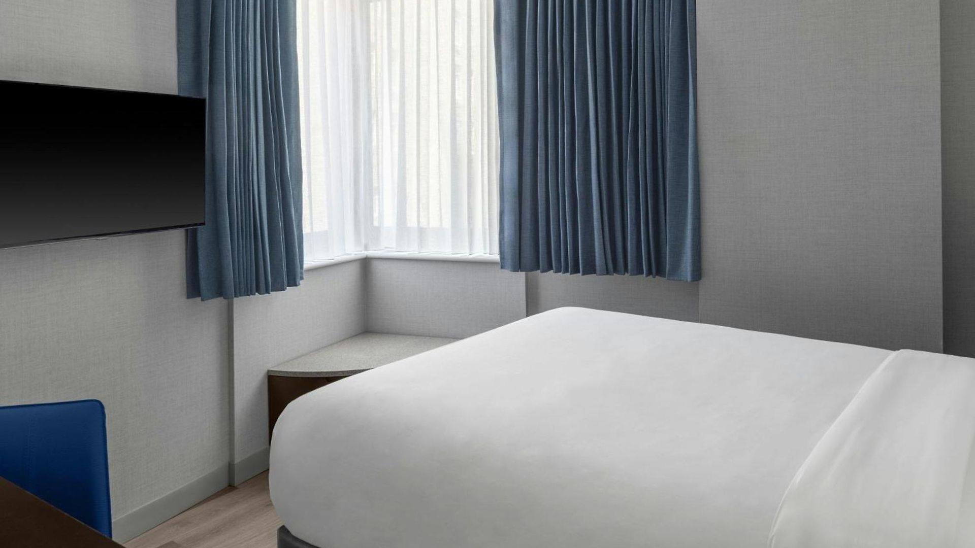 Hotel Four Points By Sheraton Downtown 3*