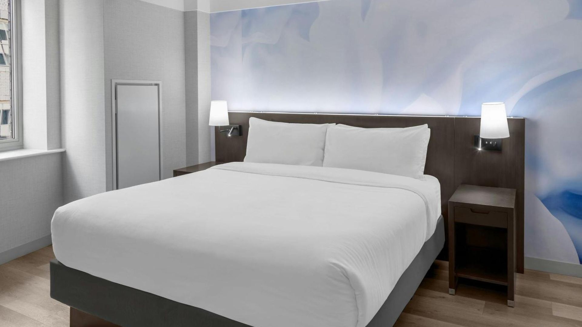 Four Points By Sheraton Downtown