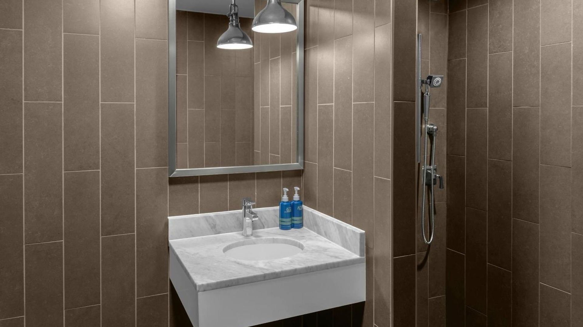 Four Points By Sheraton Downtown 3*