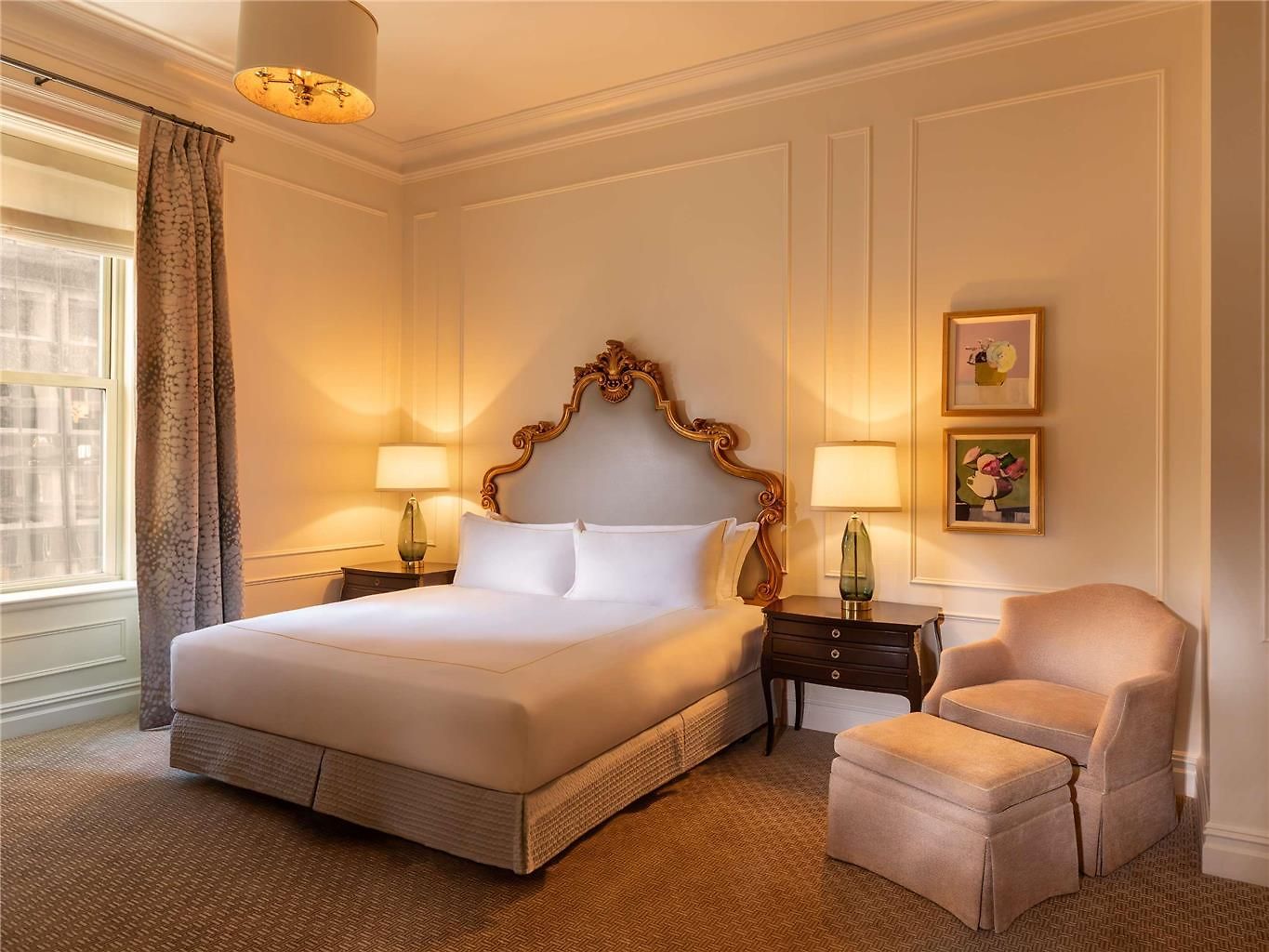 Hotel The Plaza, A Fairmont 5*