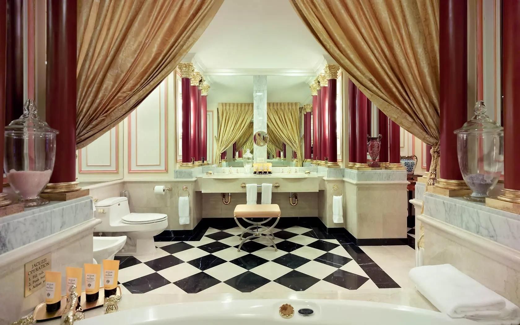 Hotel Lotte Palace 5*