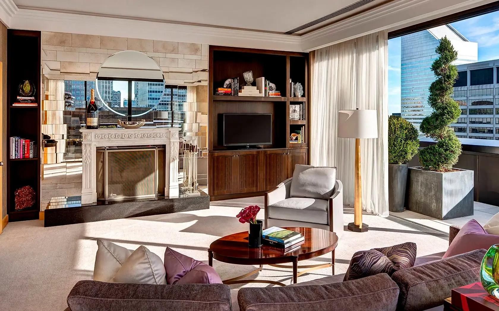 Lotte Palace 5*
