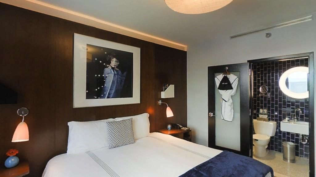 Hotel 6 Columbus Park New York