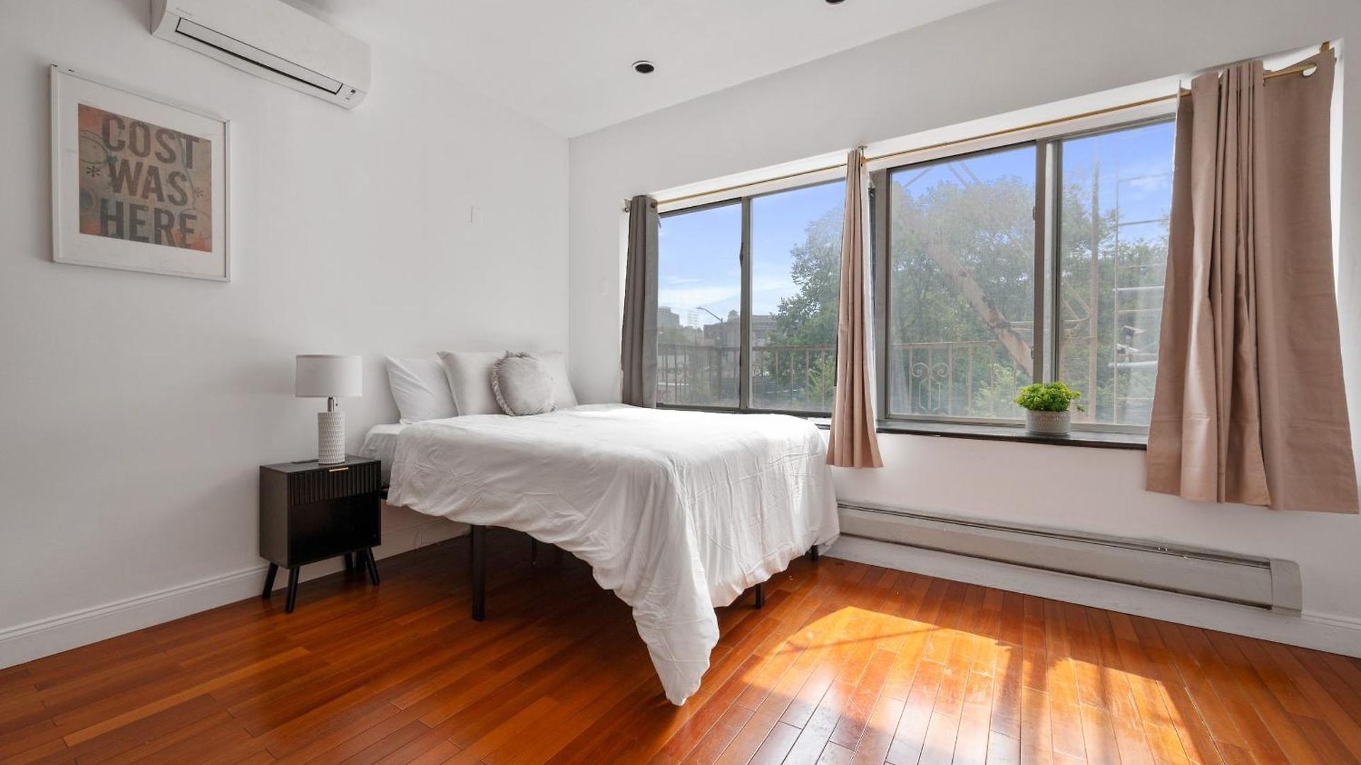 Hotel Upper East Side Luxury 3br 2b 1700 Square Feet 4*